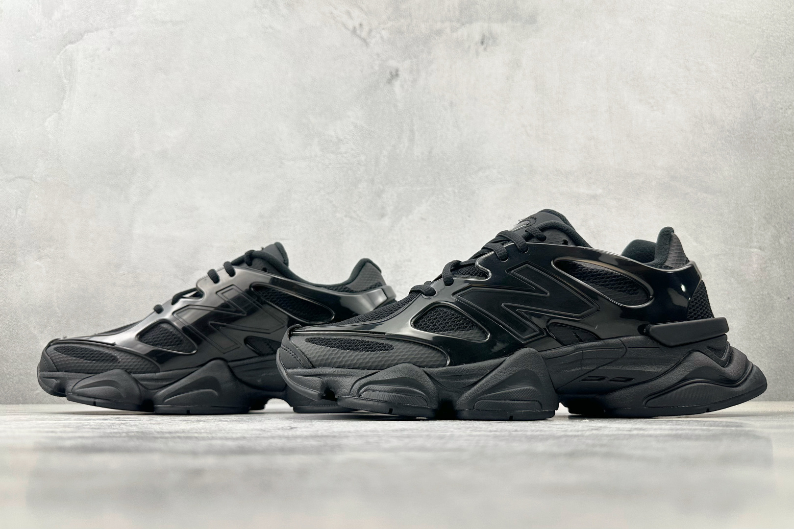 
纯原标杆 品质无敌 New Balance NB 9060 黑色

货号：U9060IMA
尺码：36