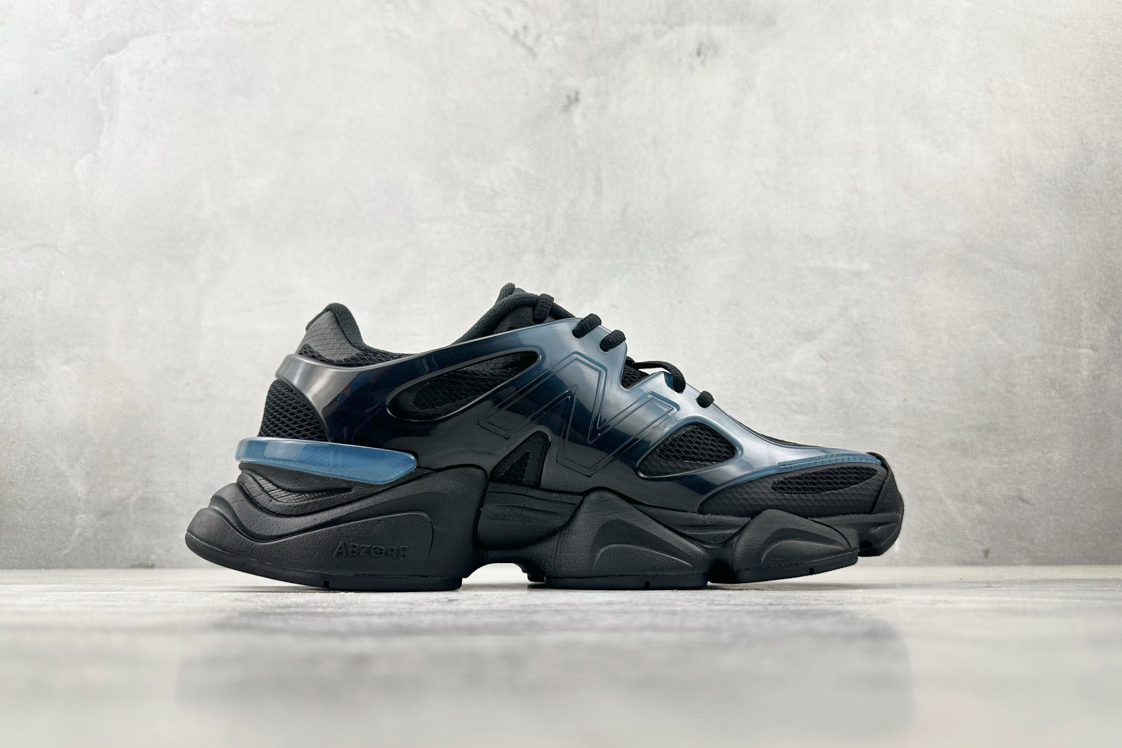 
纯原标杆 品质无敌 New Balance NB 9060 黑蓝色

货号：U9060IDW
尺码：3