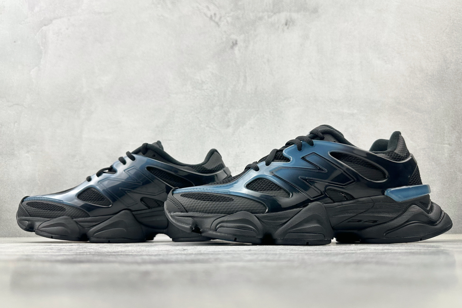 
纯原标杆 品质无敌 New Balance NB 9060 黑蓝色

货号：U9060IDW
尺码：3