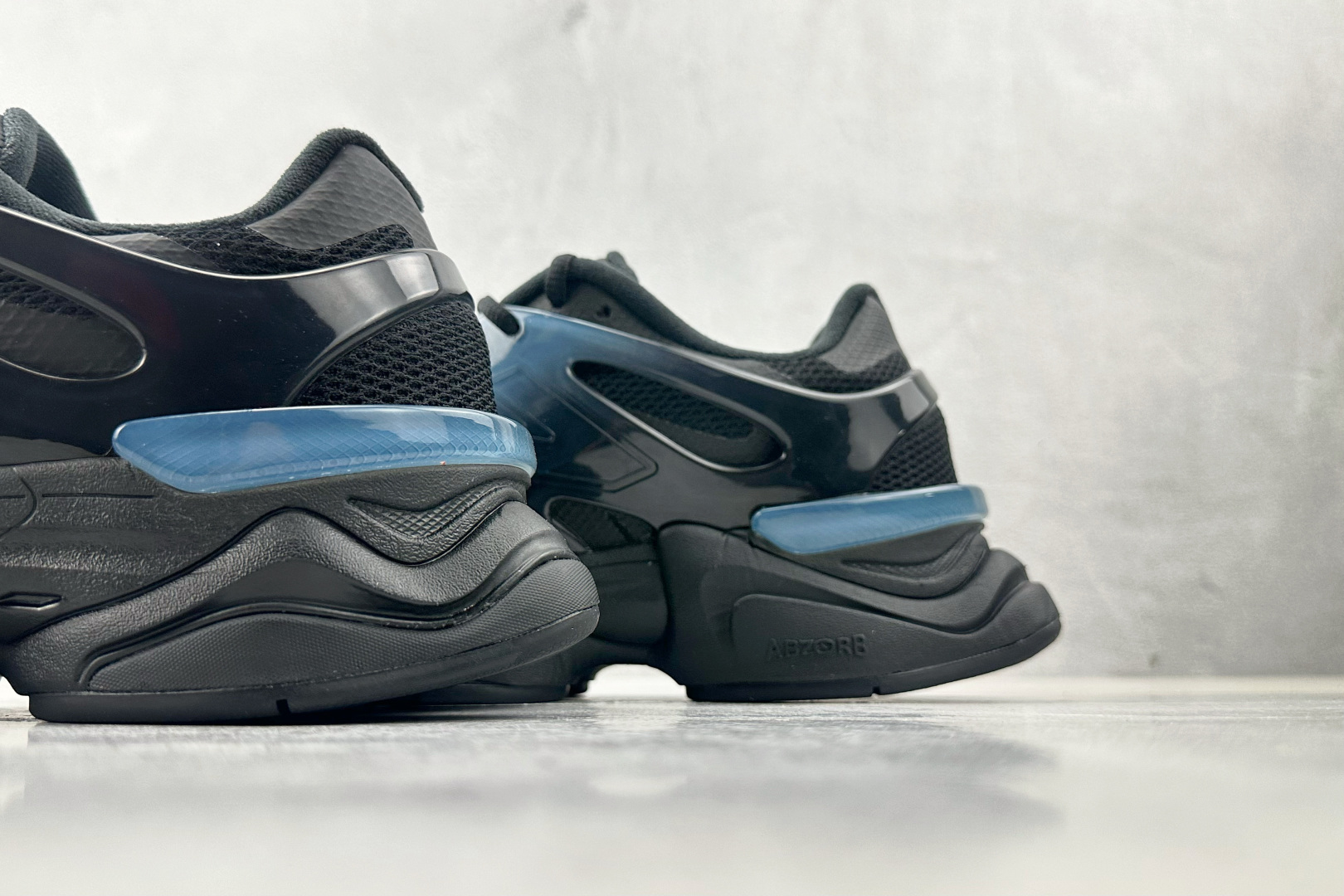 
纯原标杆 品质无敌 New Balance NB 9060 黑蓝色

货号：U9060IDW
尺码：3