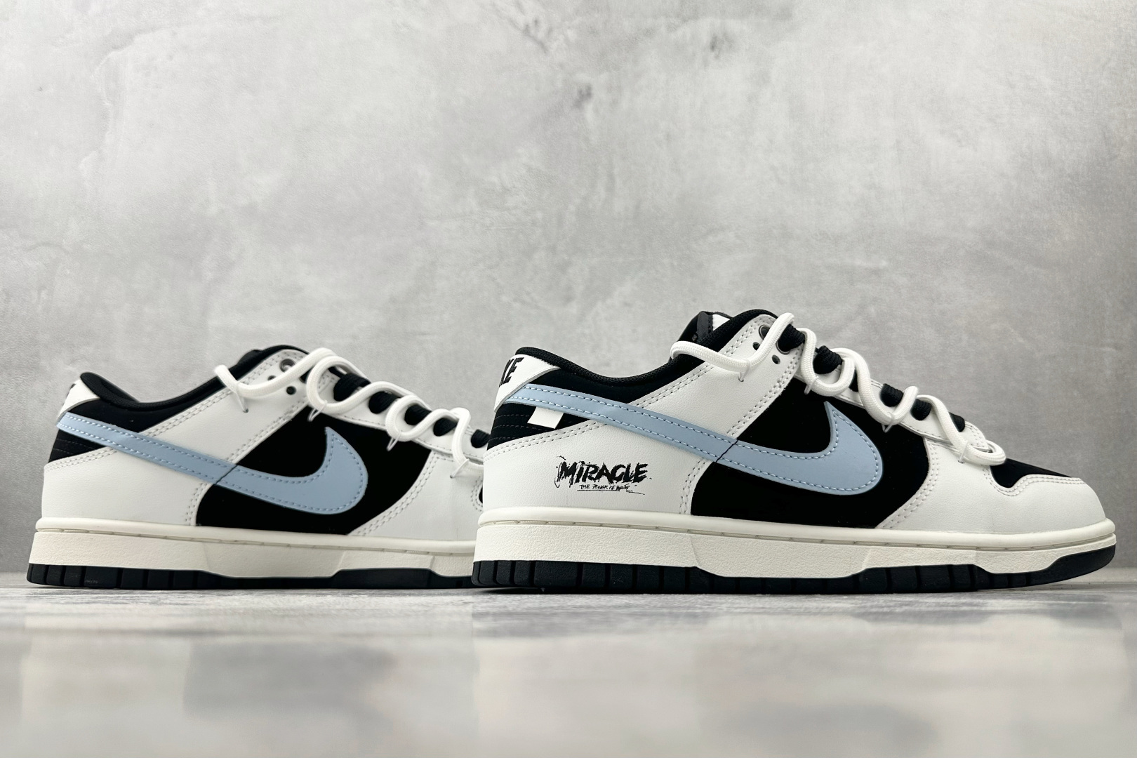 YC 双十一特价双十一特价【定制球鞋】Nike Dunk 冰岛极光 白蓝黑货号：WB0515 088尺码