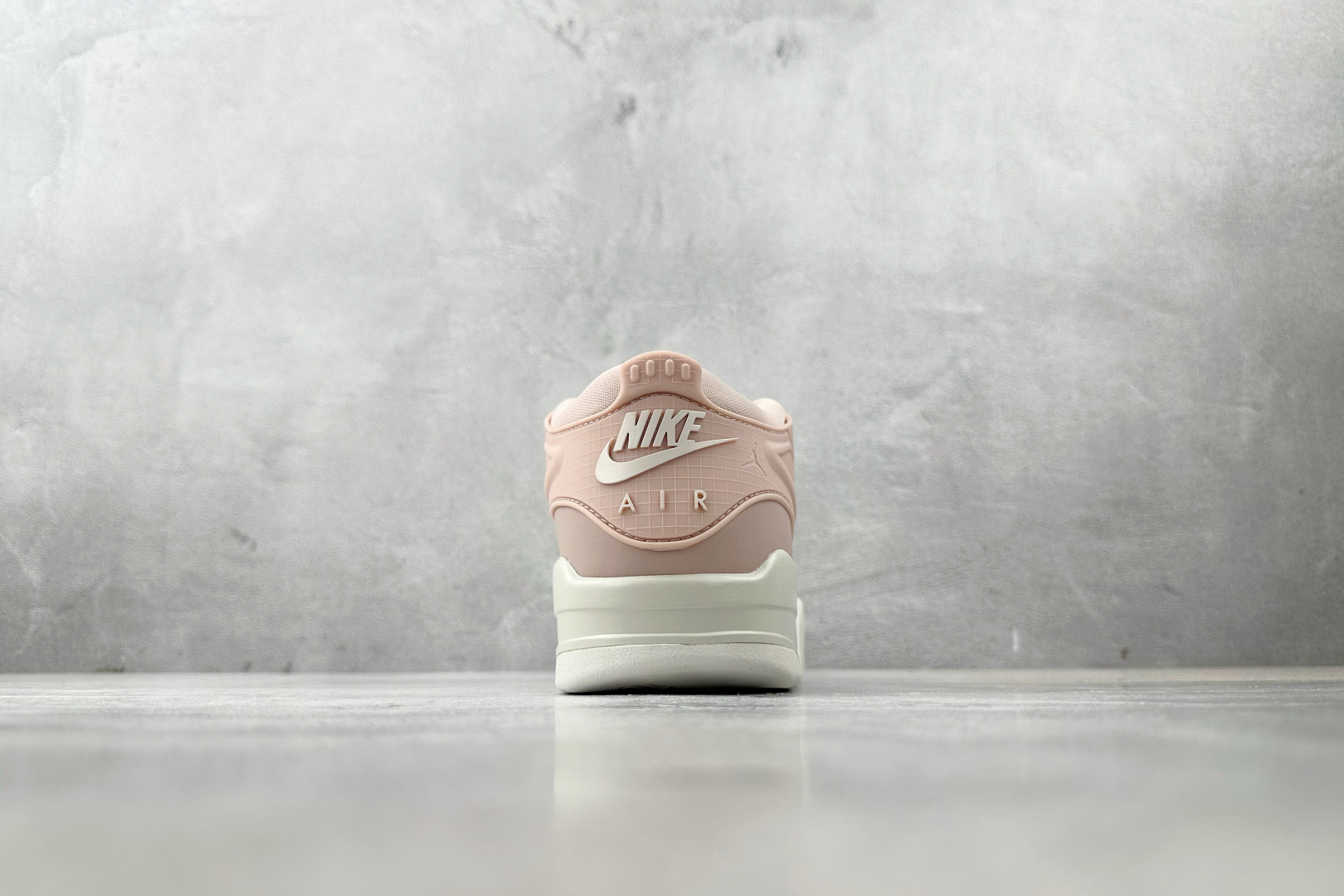 
公司级 Jordan Air Jordan 4 RMPink Oxford” 粉红

货号：FQ794