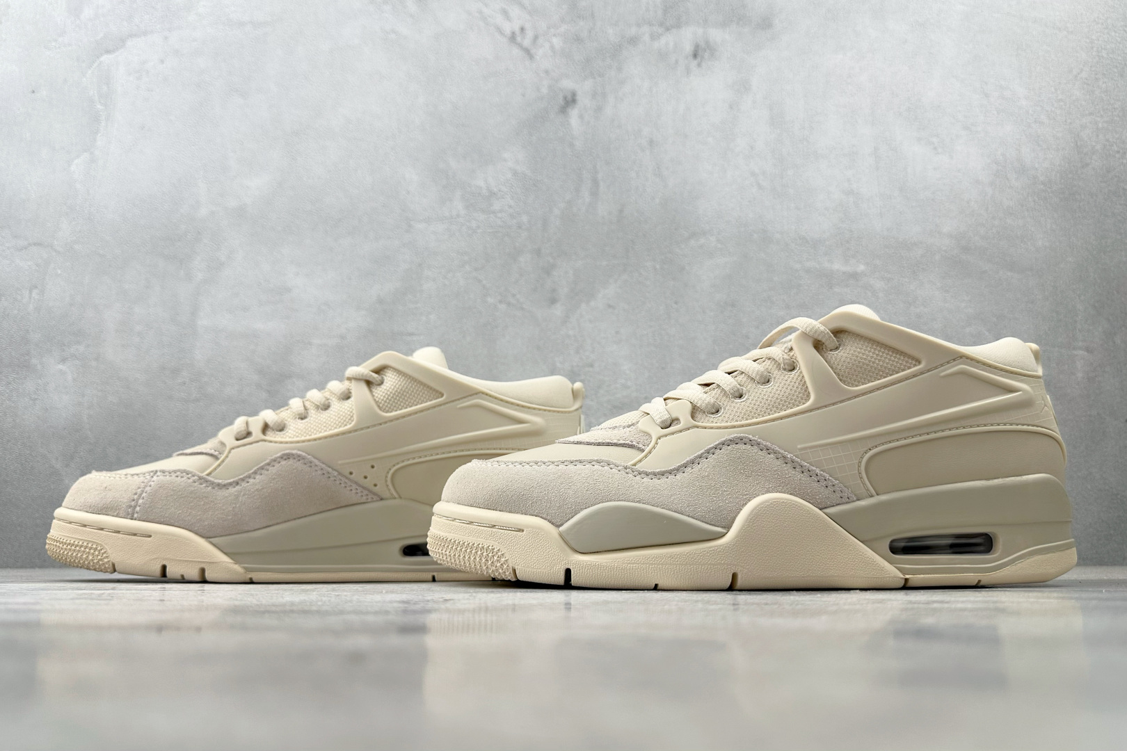 
公司级 Jordan Air Jordan 4 RM WMNS“Legend Light Brown”