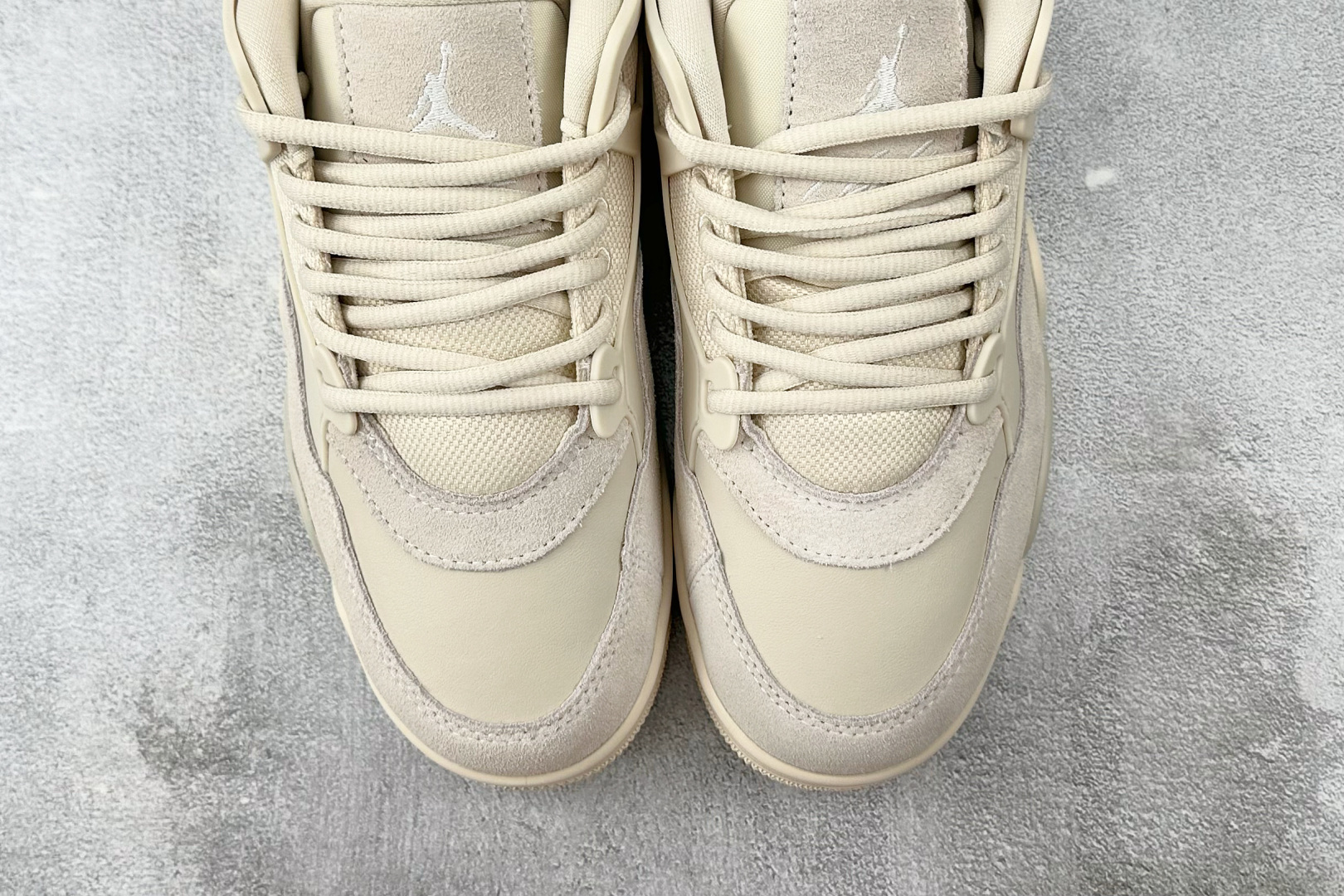 
公司级 Jordan Air Jordan 4 RM WMNS“Legend Light Brown”