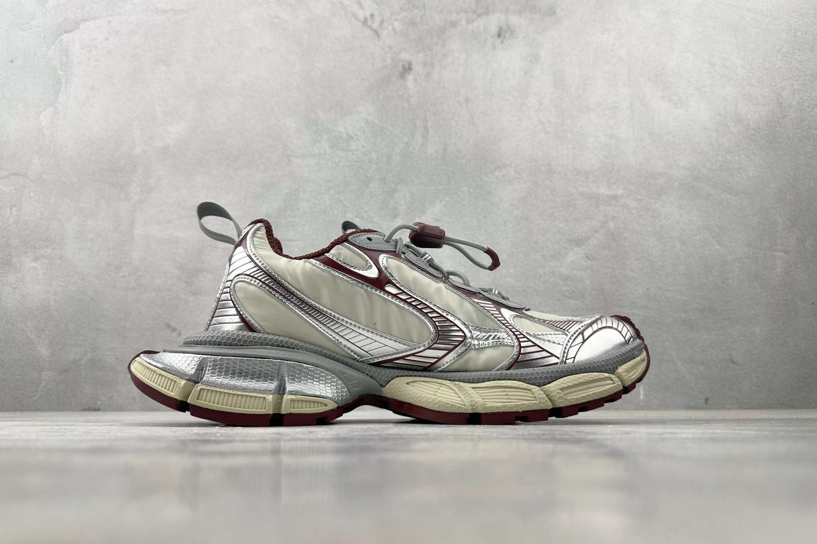 P360VG代购版 Balenciaga巴黎世家 3XL 米棕色 734734W3XNY