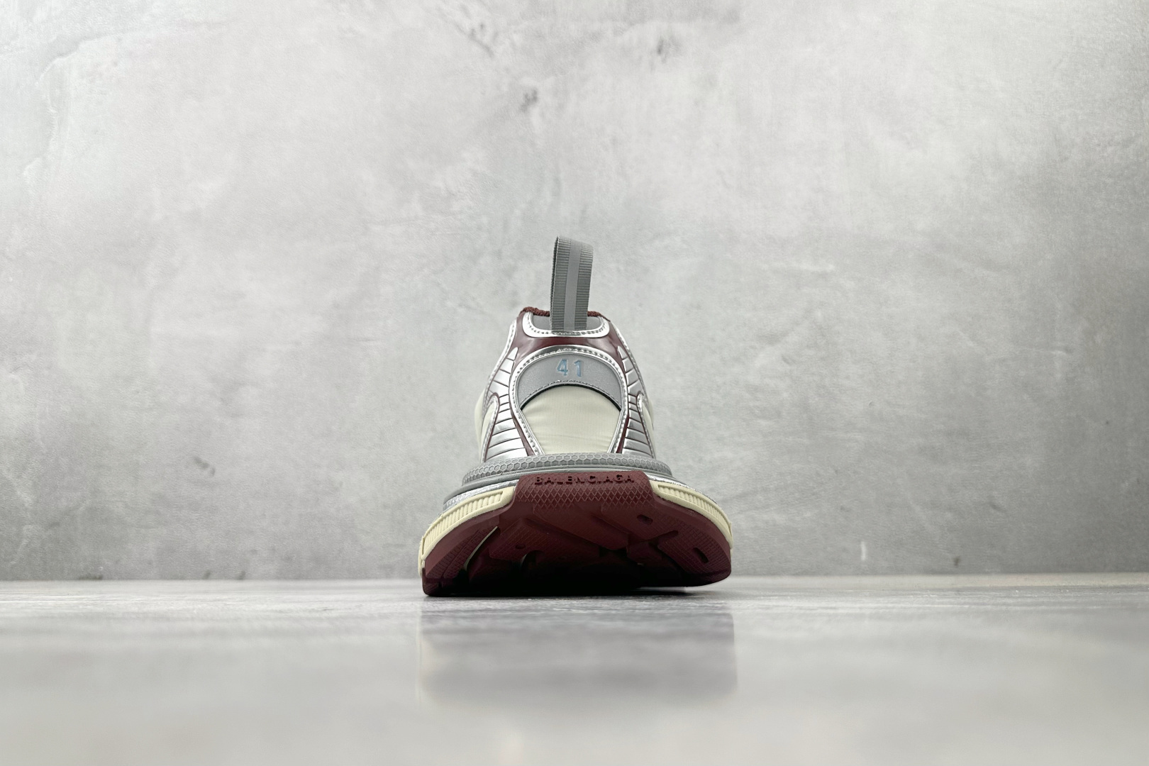 P360VG代购版 Balenciaga巴黎世家 3XL 米棕色 734734W3XNY