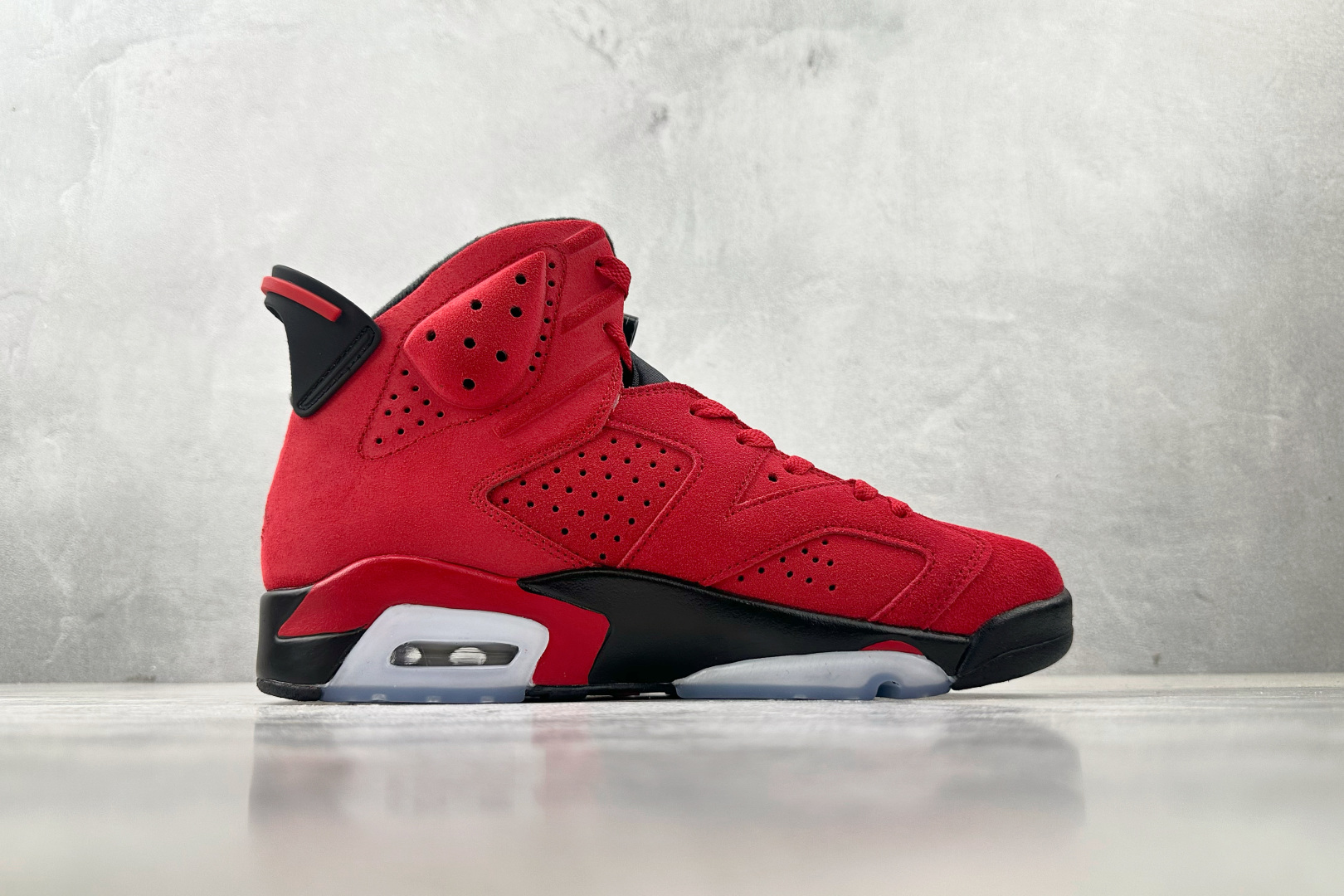 外贸 E 版
Jordan Air Jordan 6 Retro Toro Bravo 愤怒的公牛 红黑
