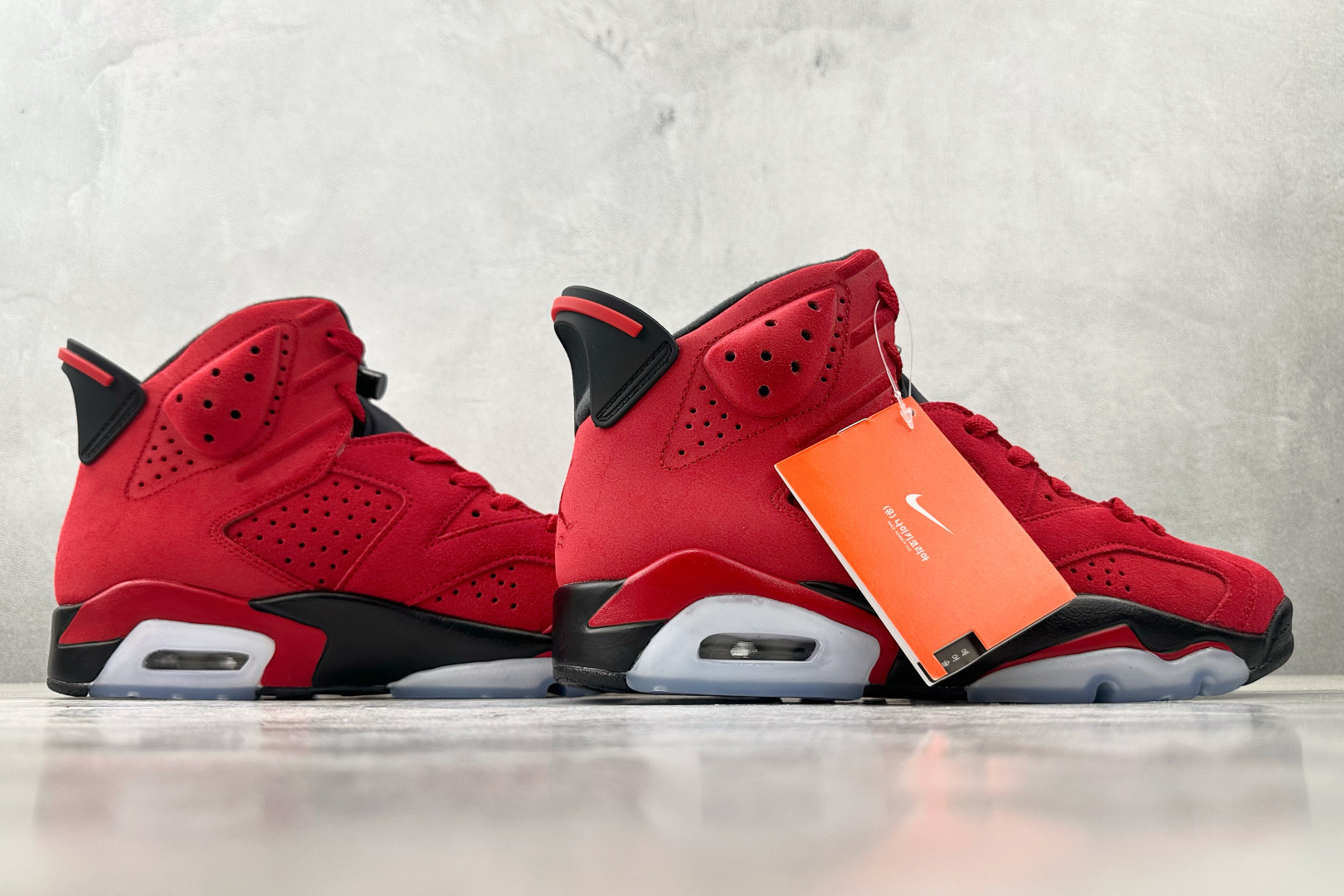外贸 E 版
Jordan Air Jordan 6 Retro Toro Bravo 愤怒的公牛 红黑