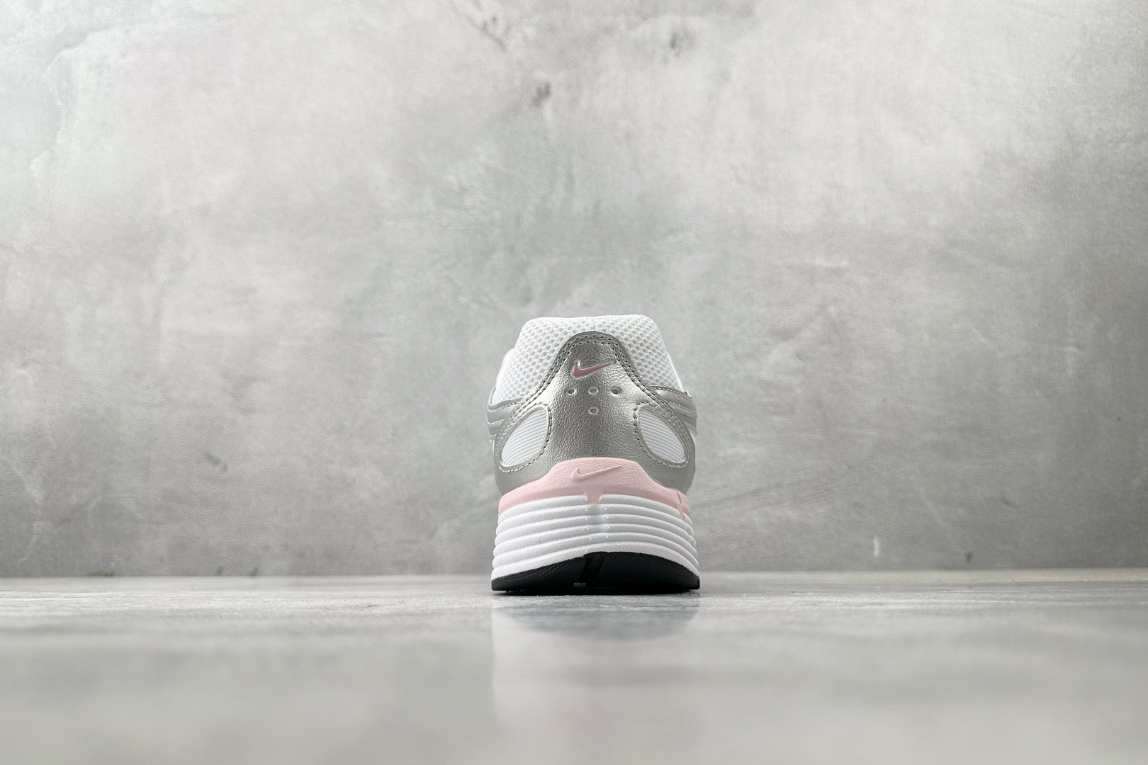 原鞋开发 原数据档案 Nike P-6000 白银 BV1021-108