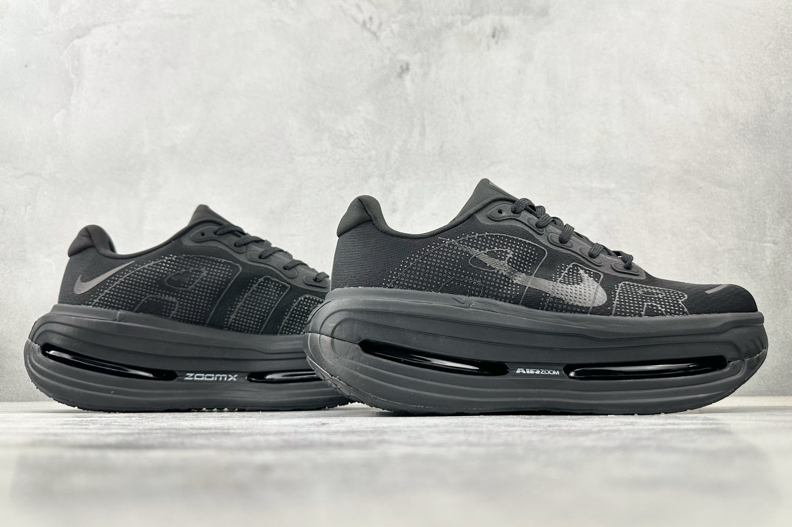 Nike Vomero Vomero Premium 黑色 HQ2050-735
