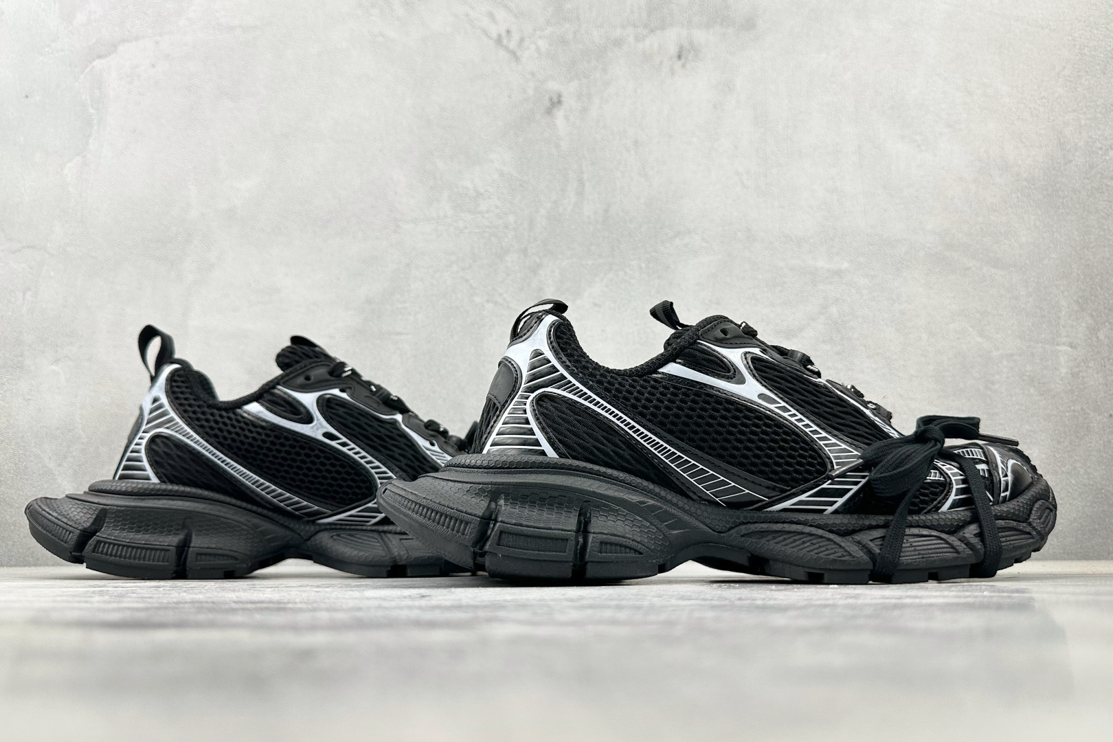 250 Balenciaga巴黎世家 3XL 黑白 734731W3XL1-Chinese UA Cheap High Quatity Brand Clothes Bags handbags Sneakers wholesale wholesaler seller from China Factory suppliers Fashion Clothing Shoes best Quality Beautiful Price 250 Balenciaga巴黎世家 3XL 黑白 734731W3XL1