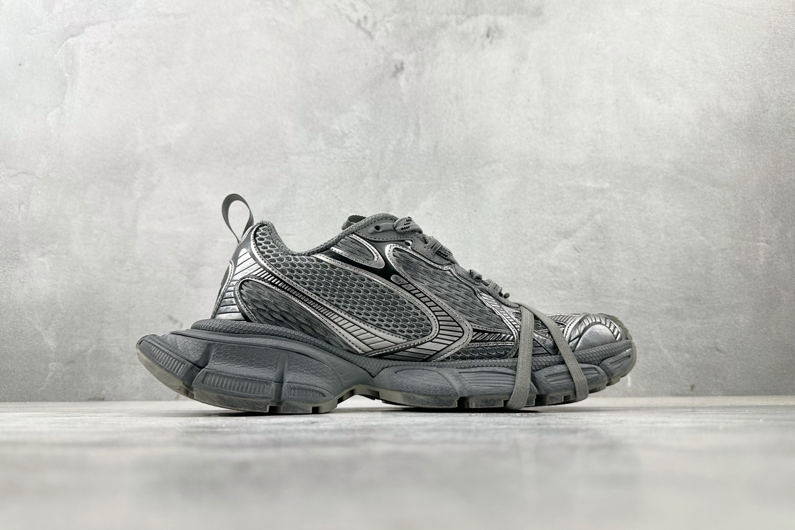 250 Balenciaga巴黎世家 3XL 银灰 734734Ｗ3XL1