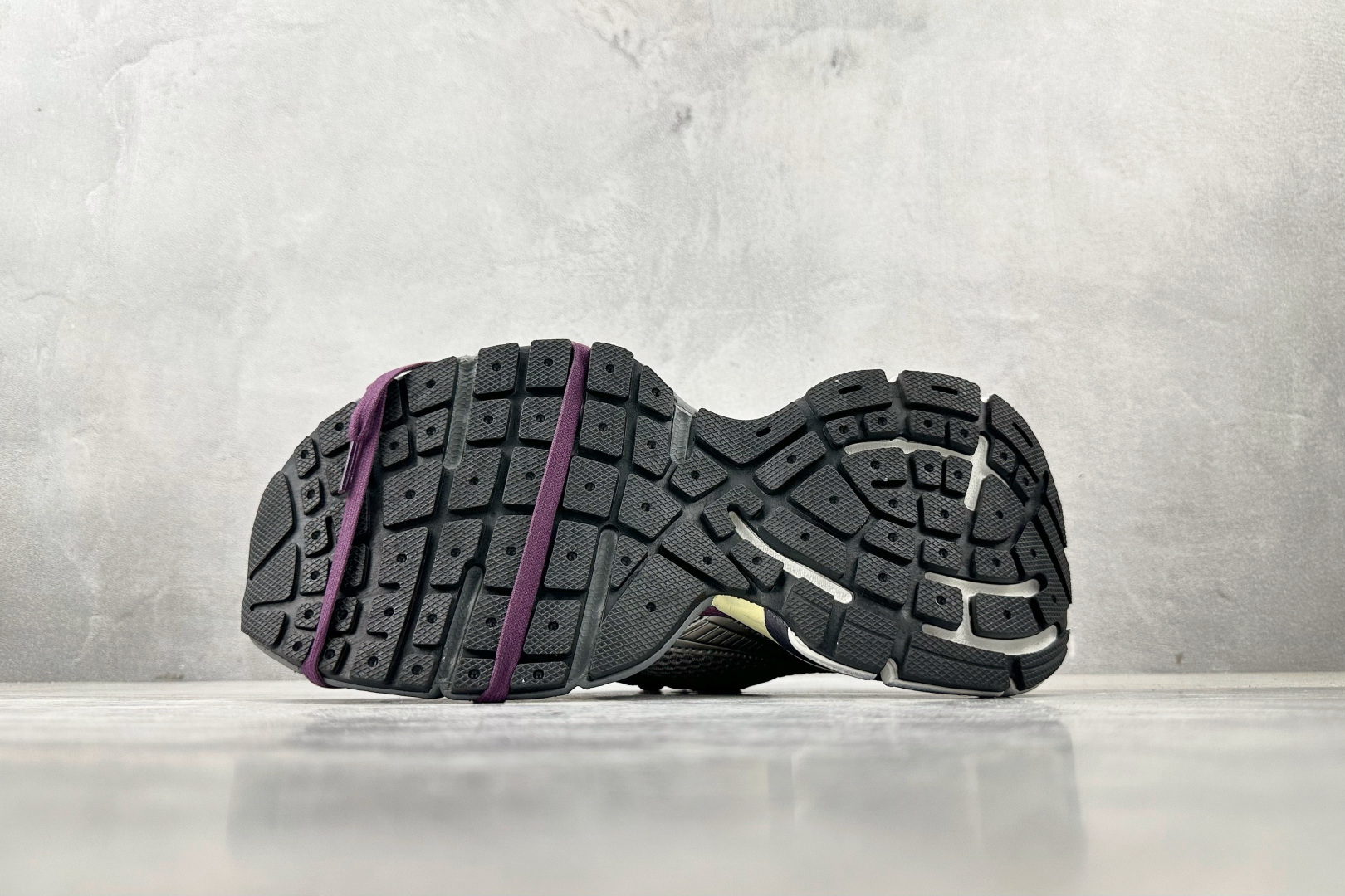 250 Balenciaga巴黎世家 3XL 紫色 734731W3XL5