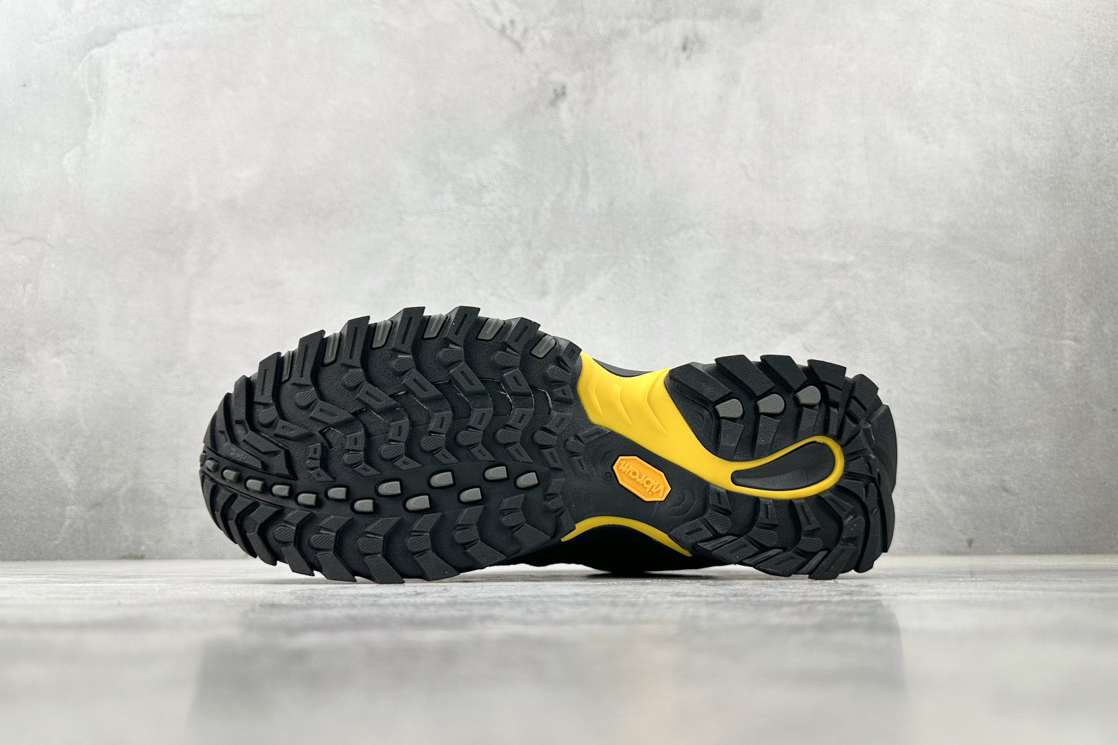 220 北面THE NORTH FACE Hedgehog系列 黑色 8ADU-KT0-Chinese UA Cheap High Quatity Brand Clothes Bags handbags Sneakers wholesale wholesaler seller from China Factory suppliers Fashion Clothing Shoes best Quality Beautiful Price 220 北面THE NORTH FACE Hedgehog系列 黑色 8ADU-KT0