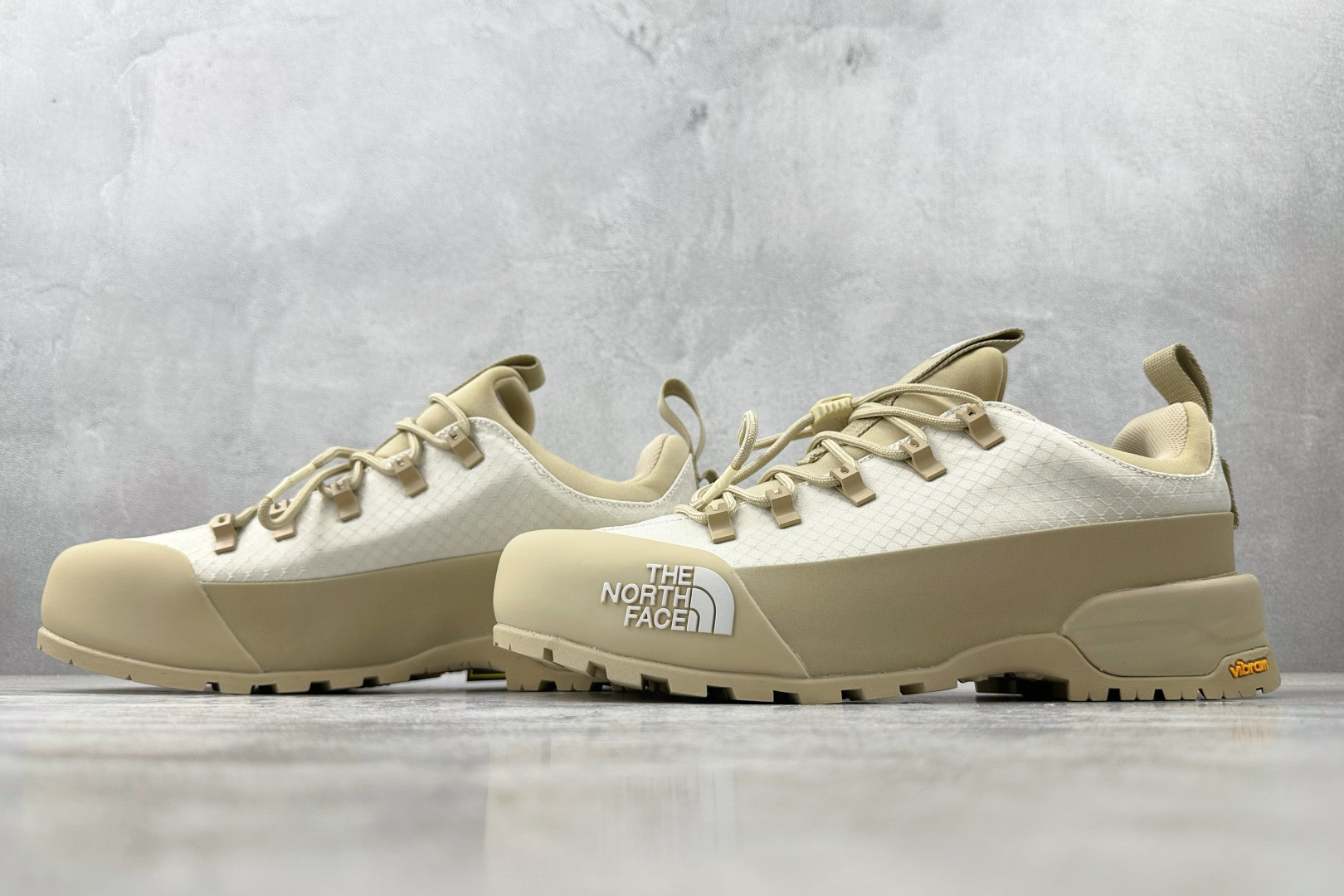 240 北面THE NORTH FACE GLENCLYFFE 白色 817B-TOB