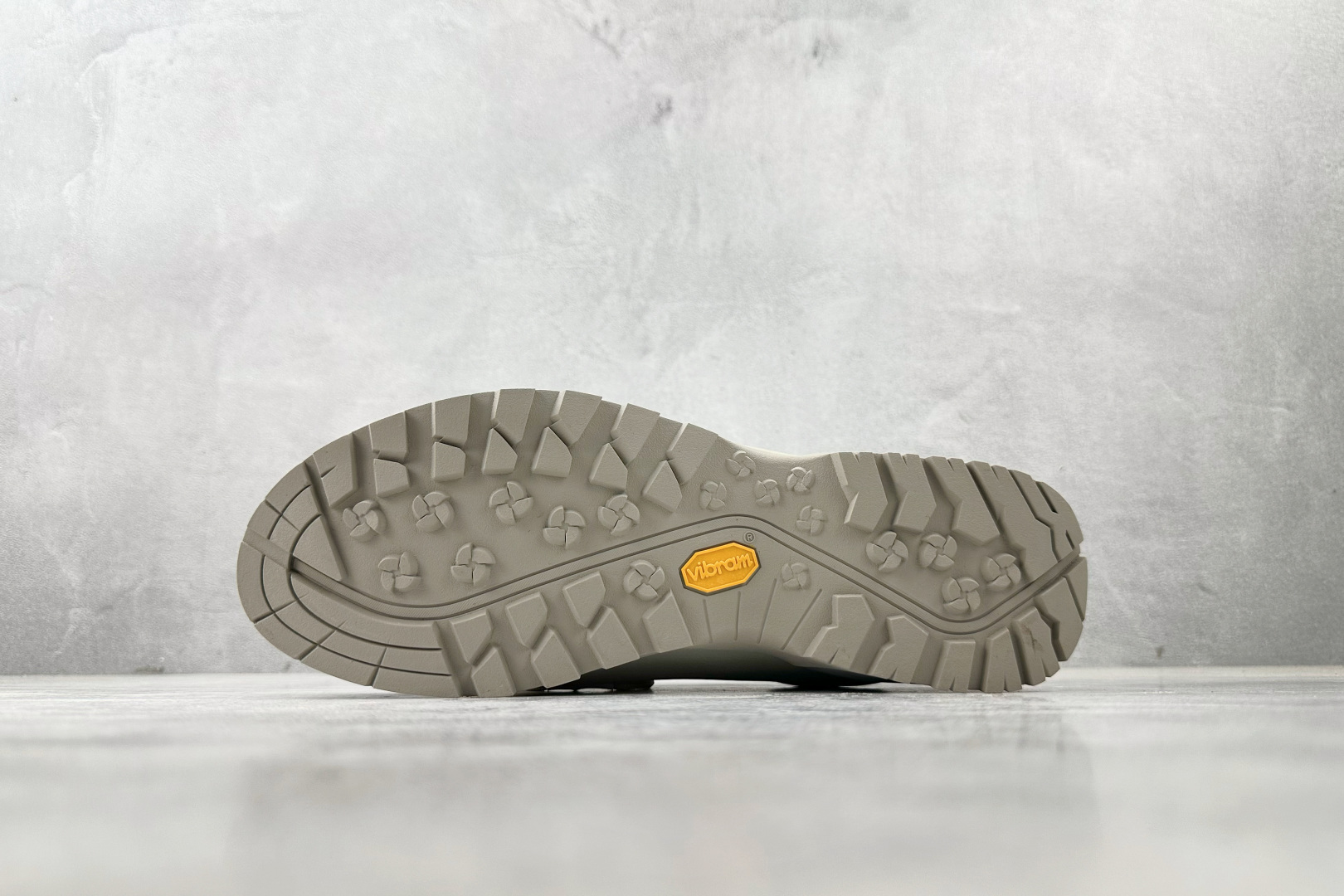 240 北面THE NORTH FACE GLENCLYFFE 灰色 NS94R42K