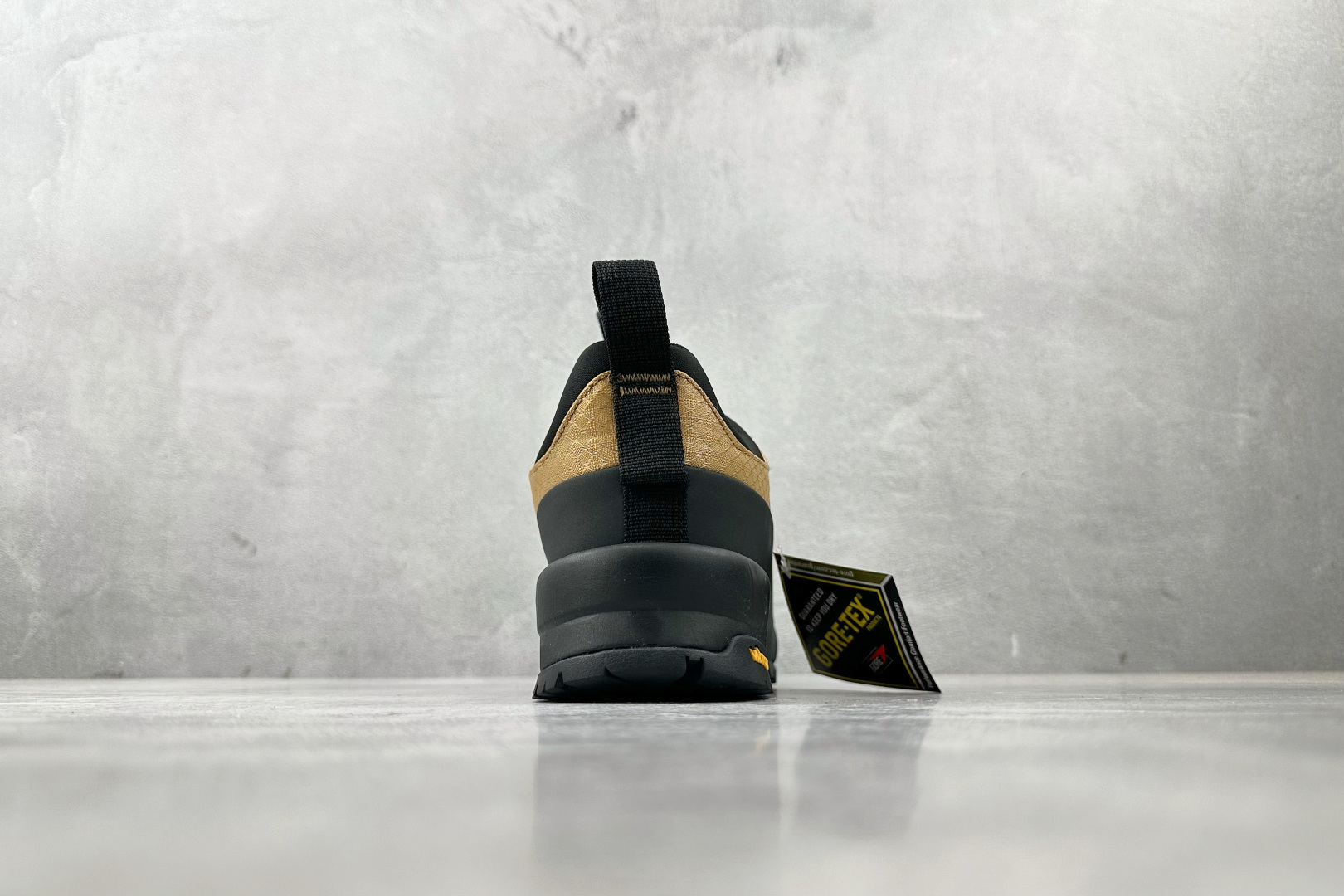 240 北面THE NORTH FACE GLENCLYFFE 棕黑 NF0A817B-KOM