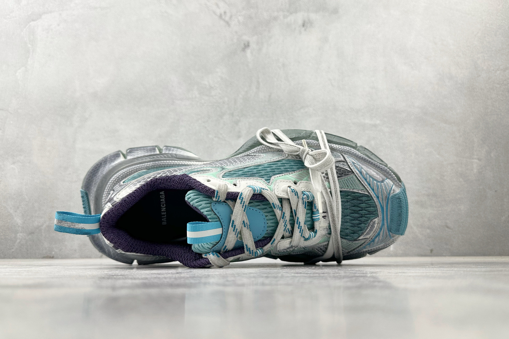 250 Balenciaga巴黎世家 3XL 灰蓝色 734731W3XL5