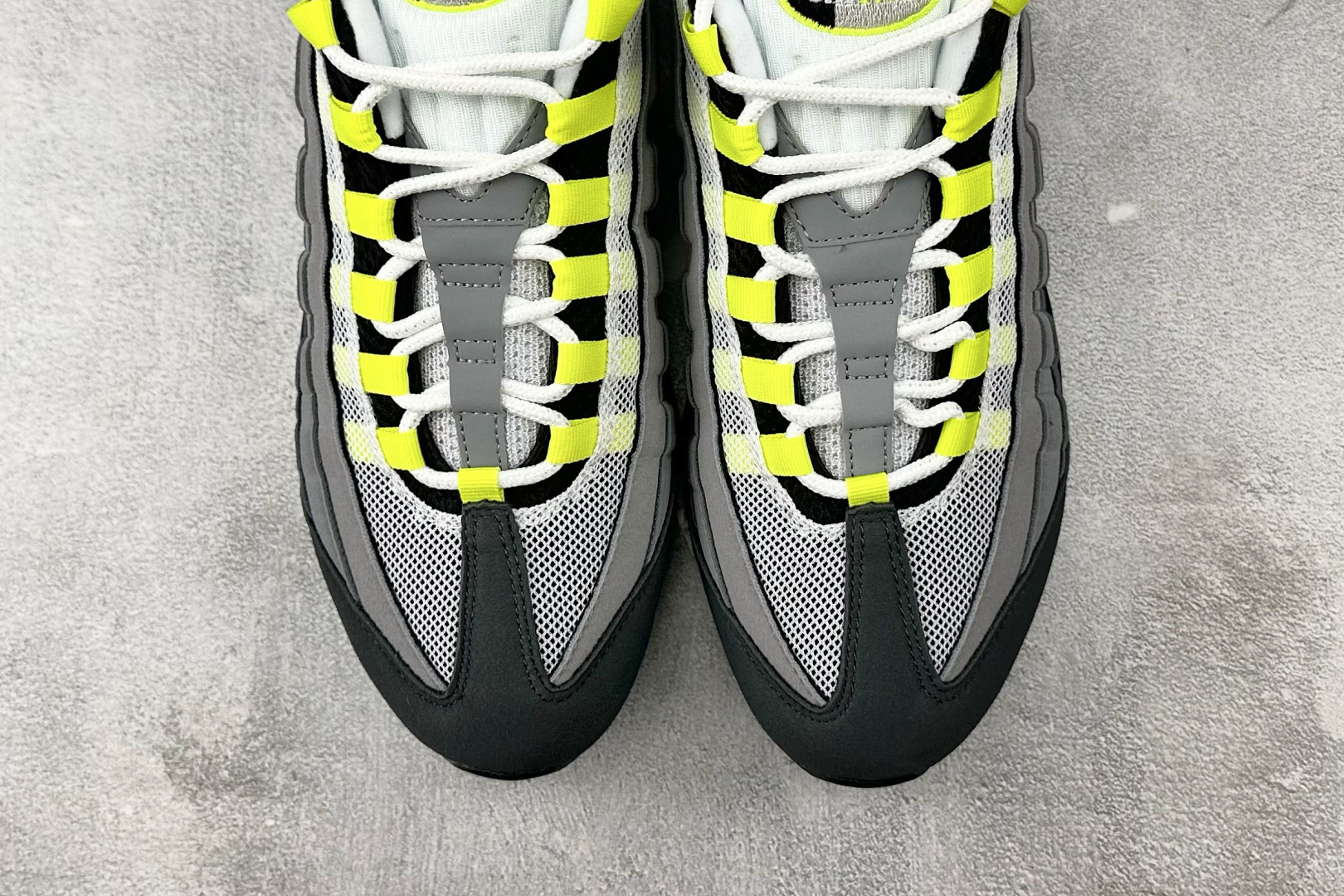 顶级 完美复刻 Nike Air 95 黑绿 747137-170