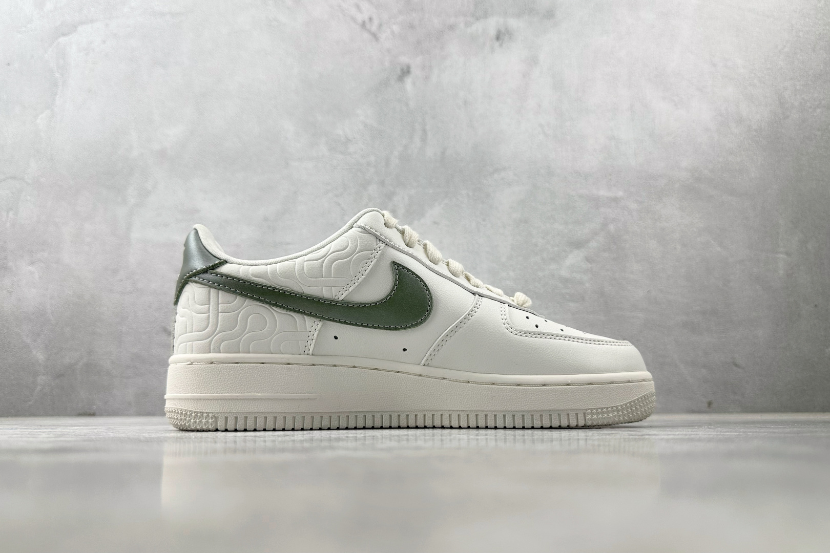 Nike Air Force 1 CNY”Year of the Snake”“蛇年”白色 HV5979-130-莆田鞋,莆田鞋货源,高仿鞋,高仿鞋货源,安福档口,莆田高仿鞋,莆田鞋批发,高仿鞋批发,莆田高仿运动鞋,高仿运动鞋,莆田运动鞋 Nike Air Force 1 CNY”Year of the Snake”“蛇年”白色 HV5979-130