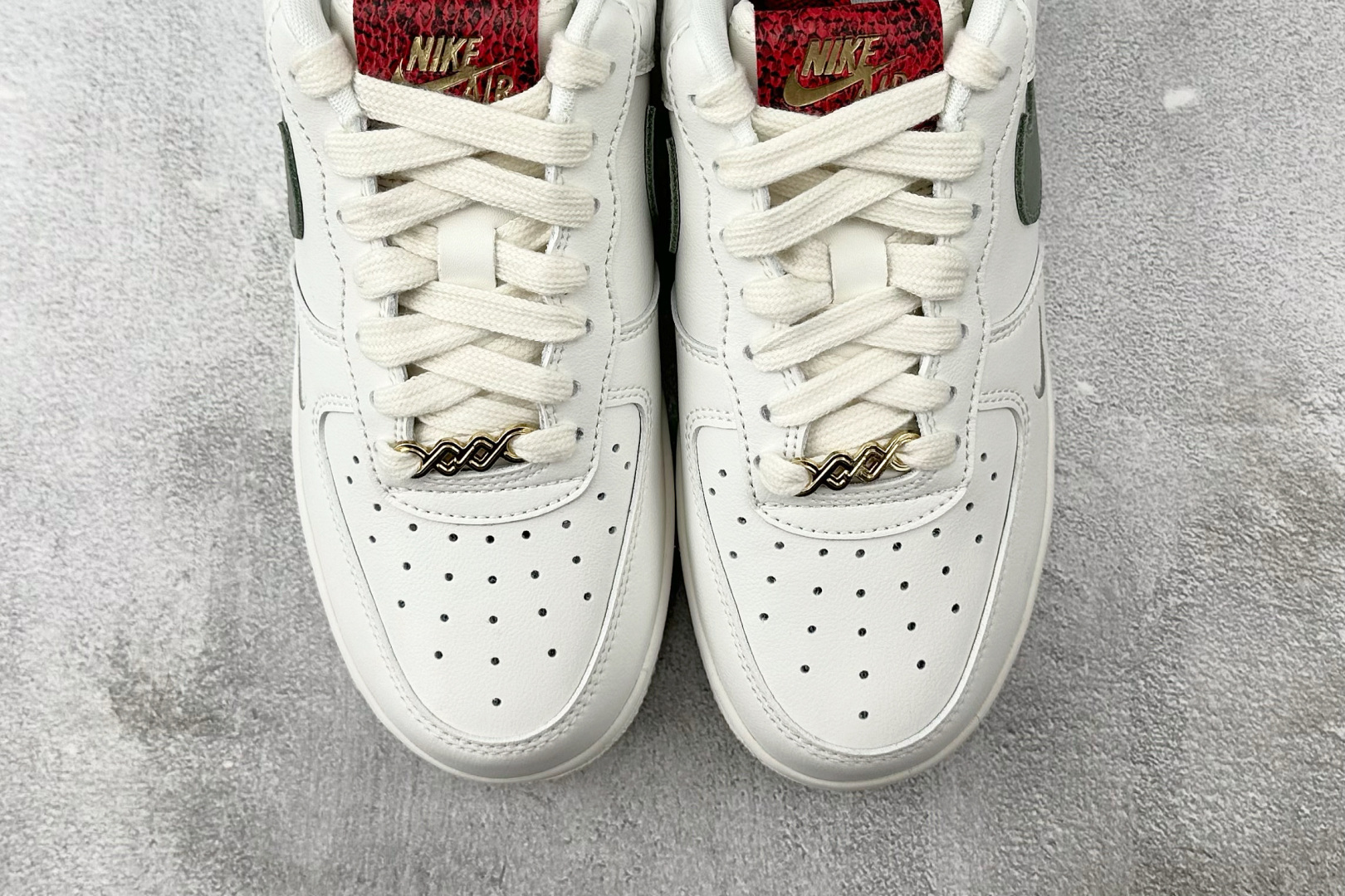 Nike Air Force 1 CNY”Year of the Snake”“蛇年”白色 HV5979-130-莆田鞋,莆田鞋货源,高仿鞋,高仿鞋货源,安福档口,莆田高仿鞋,莆田鞋批发,高仿鞋批发,莆田高仿运动鞋,高仿运动鞋,莆田运动鞋 Nike Air Force 1 CNY”Year of the Snake”“蛇年”白色 HV5979-130