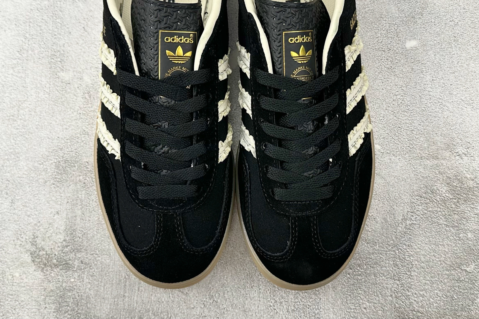 160 出口订单 adidas originals GAZELLE INDOOR 黑色 JS1412-Chinese UA Cheap High Quatity Brand Clothes Bags handbags Sneakers wholesale wholesaler seller from China Factory suppliers Fashion Clothing Shoes best Quality Beautiful Price 160 出口订单 adidas originals GAZELLE INDOOR 黑色 JS1412