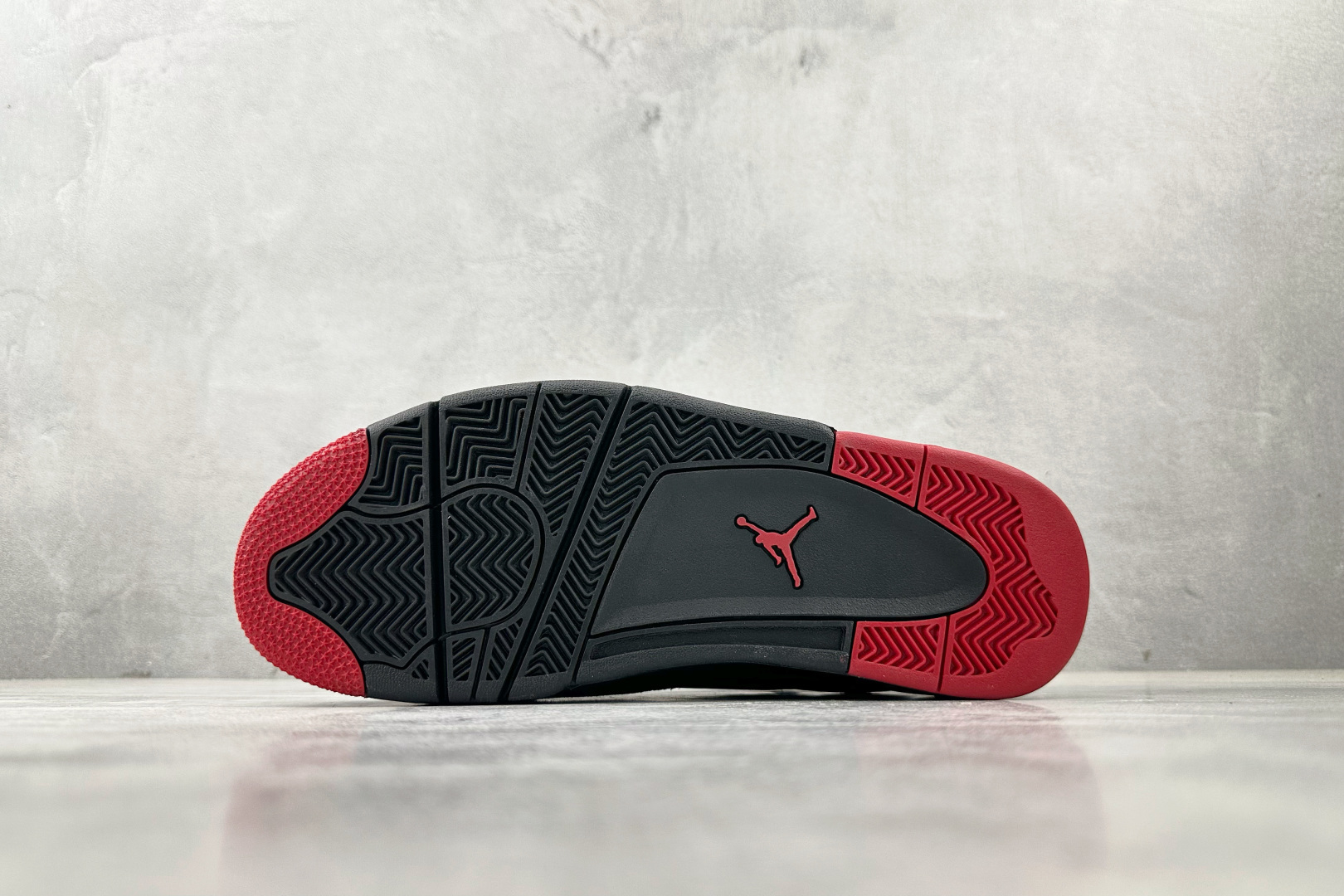 Jordan Air Jordan 4 “Bred”黑色 FQ7939-060