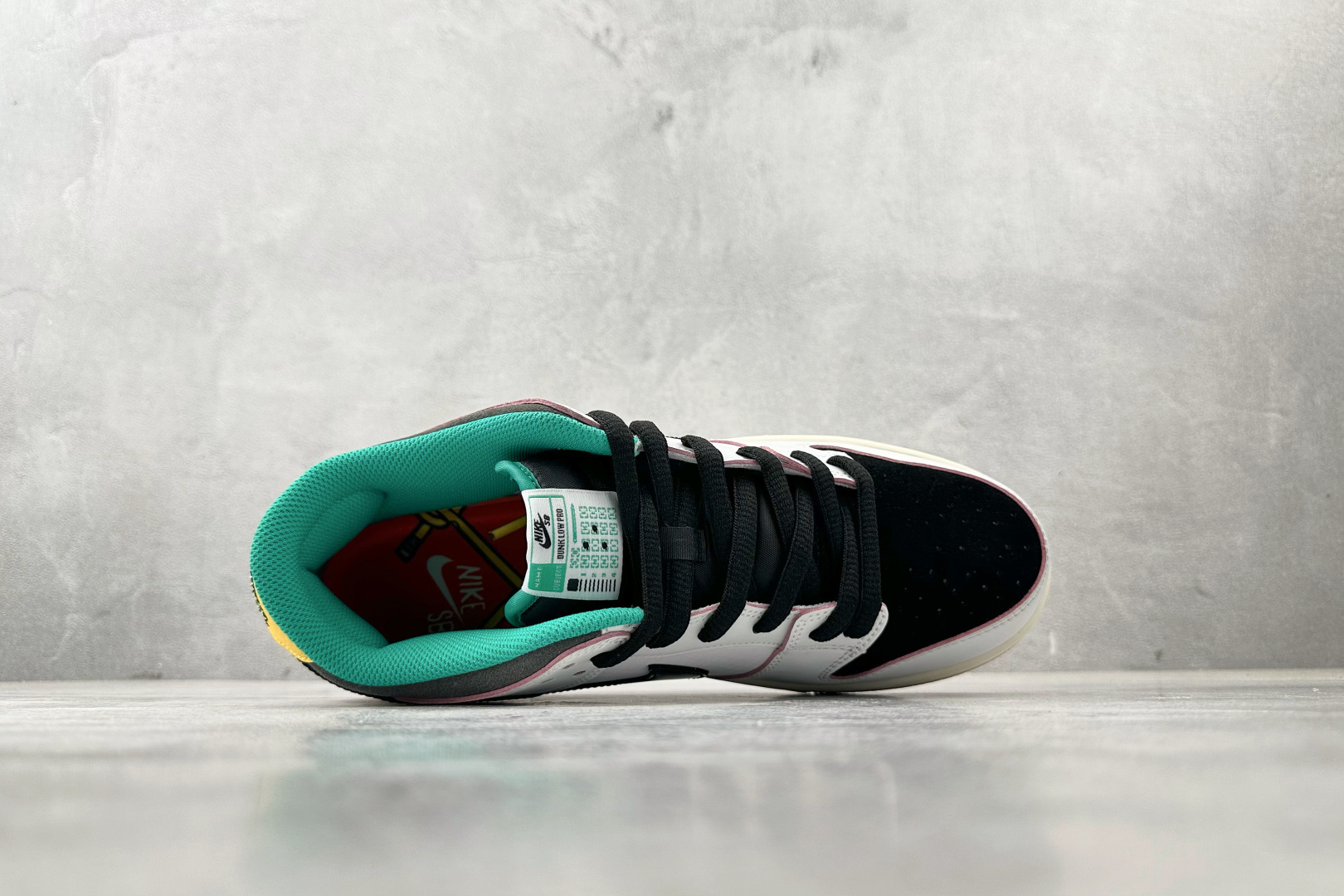 免检版 配色齐全 CSEF x Nike Dunk SB 白绿黑色 HJ4132-100