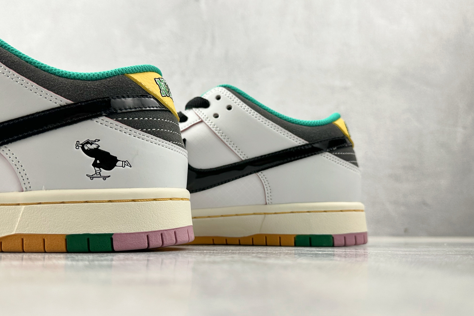 免检版 配色齐全 CSEF x Nike Dunk SB 白绿黑色 HJ4132-100