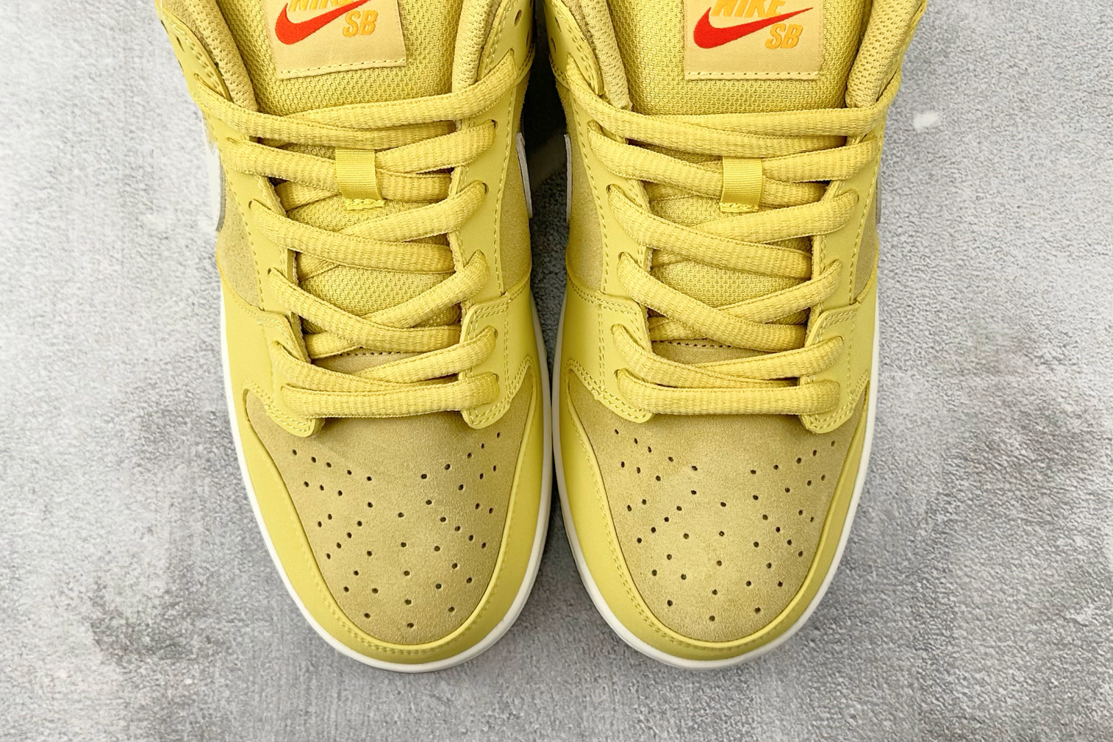 免检版 配色齐全 Nike Dunk SB Orange Label DUNK LOW ISO Saturn Gold 黄白 FJ1674-700