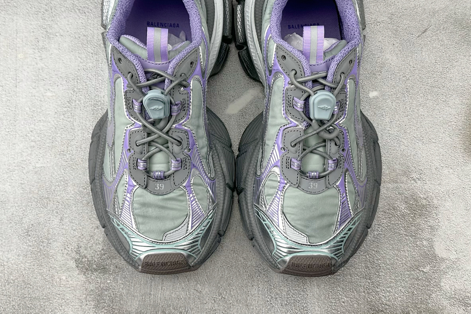 400 代购版 Balenciaga巴黎世家 3XL 水蓝淡紫灰 734731W3XNY