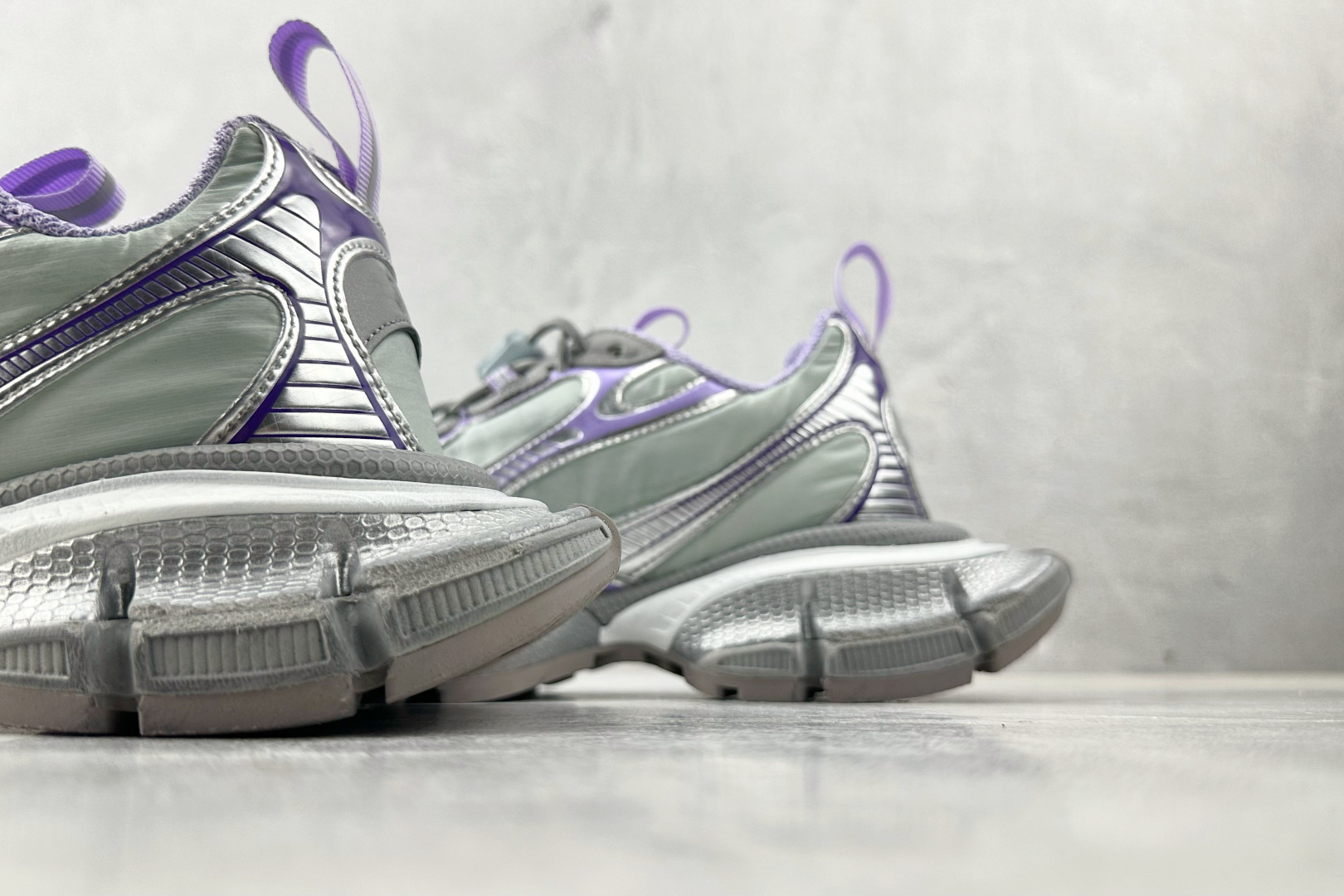 400 代购版 Balenciaga巴黎世家 3XL 水蓝淡紫灰 734731W3XNY