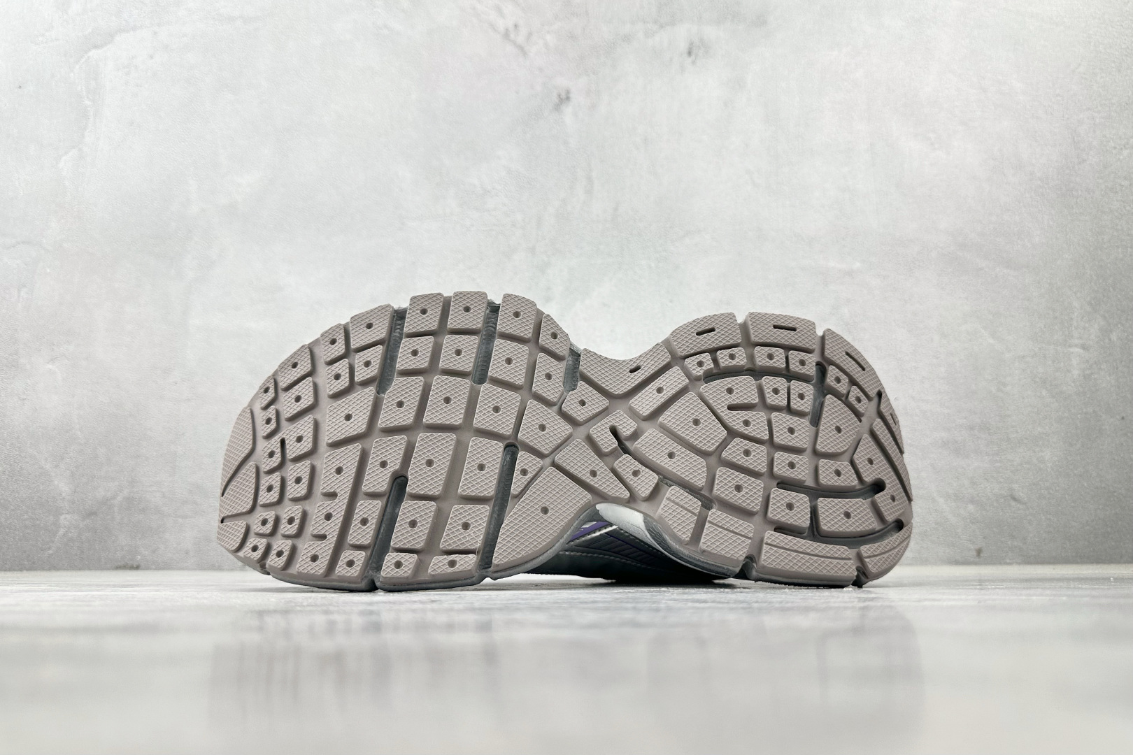 400 代购版 Balenciaga巴黎世家 3XL 水蓝淡紫灰 734731W3XNY