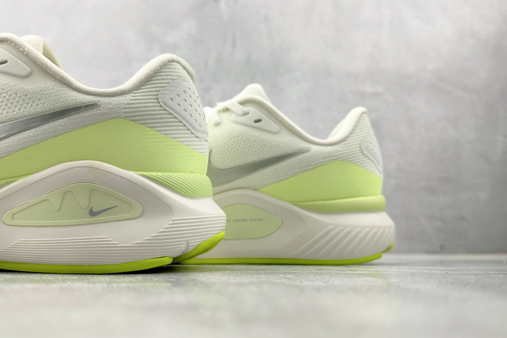 东南亚订单 Nike Zoom Structure 26 白绿色 HJ1101-103-莆田鞋,莆田鞋货源,高仿鞋,高仿鞋货源,安福档口,莆田高仿鞋,莆田鞋批发,高仿鞋批发,莆田高仿运动鞋,高仿运动鞋,莆田运动鞋 东南亚订单 Nike Zoom Structure 26 白绿色 HJ1101-103