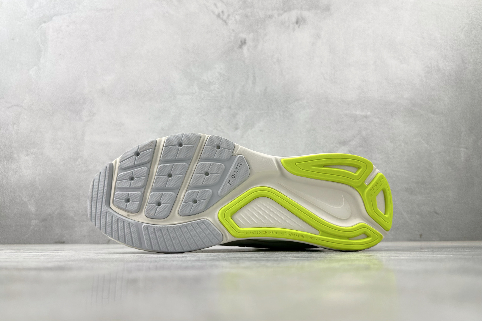 东南亚订单 Nike Zoom Structure 26 白绿色 HJ1101-103-莆田鞋,莆田鞋货源,高仿鞋,高仿鞋货源,安福档口,莆田高仿鞋,莆田鞋批发,高仿鞋批发,莆田高仿运动鞋,高仿运动鞋,莆田运动鞋 东南亚订单 Nike Zoom Structure 26 白绿色 HJ1101-103