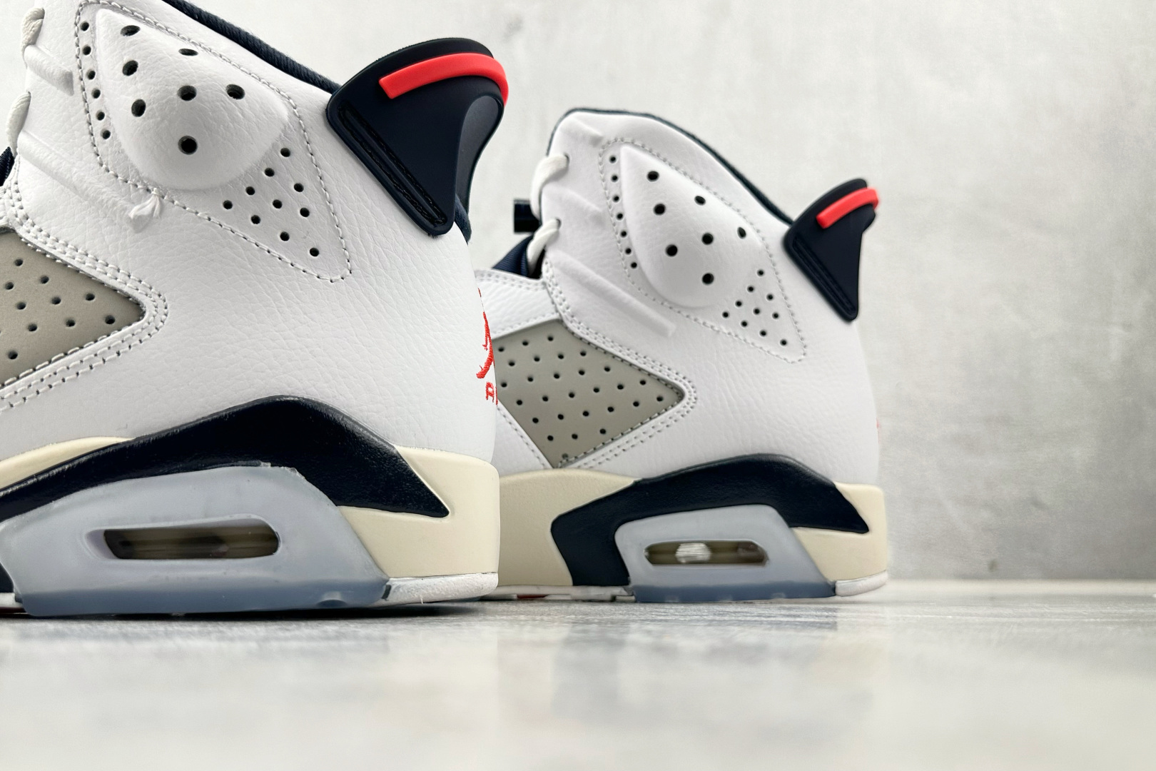 Jordan Air Jordan 6 retro tinker 白红黑 384664-104-莆田鞋,莆田鞋货源,高仿鞋,高仿鞋货源,安福档口,莆田高仿鞋,莆田鞋批发,高仿鞋批发,莆田高仿运动鞋,高仿运动鞋,莆田运动鞋 Jordan Air Jordan 6 retro tinker 白红黑 384664-104