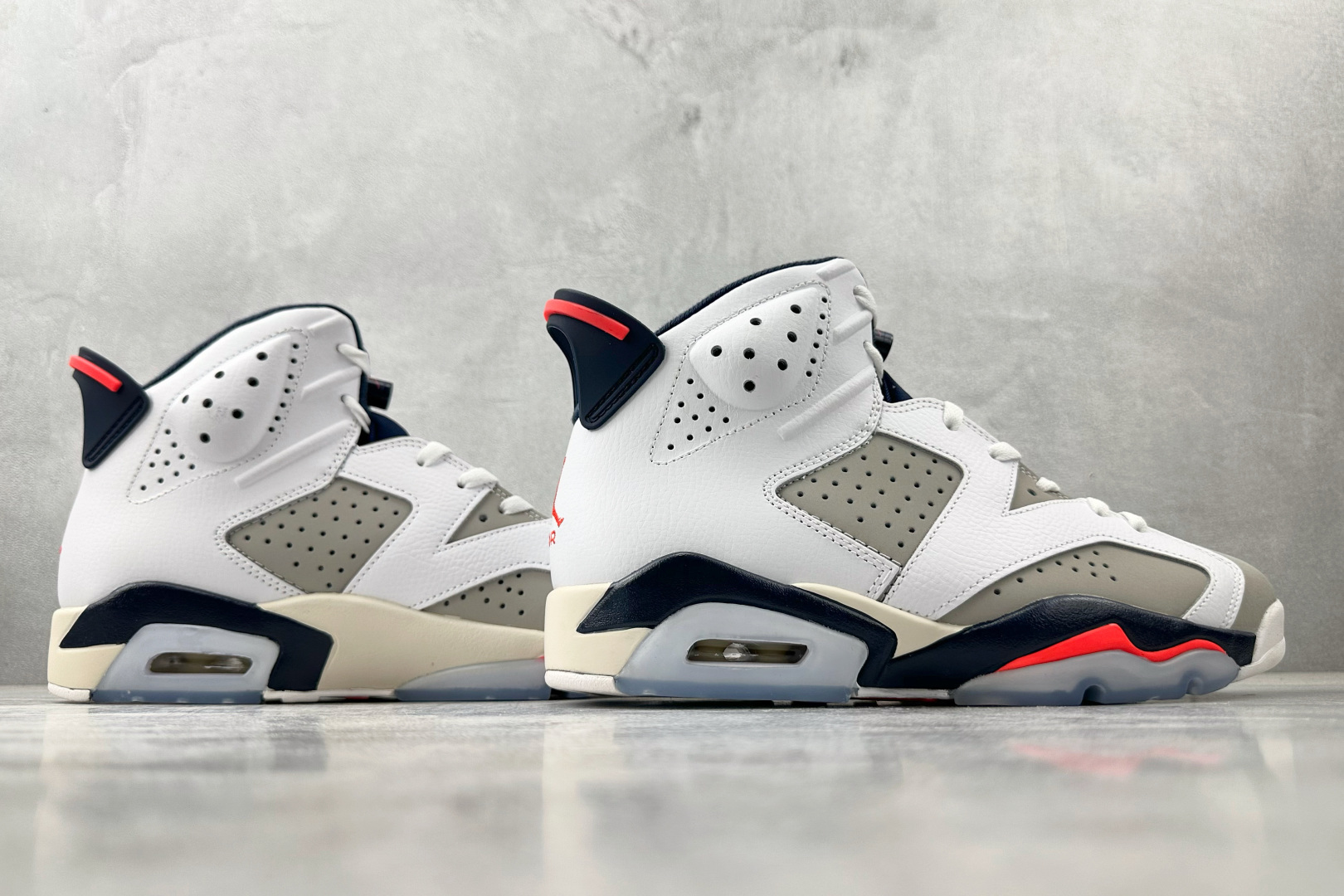 Jordan Air Jordan 6 retro tinker 白红黑 384664-104-莆田鞋,莆田鞋货源,高仿鞋,高仿鞋货源,安福档口,莆田高仿鞋,莆田鞋批发,高仿鞋批发,莆田高仿运动鞋,高仿运动鞋,莆田运动鞋 Jordan Air Jordan 6 retro tinker 白红黑 384664-104