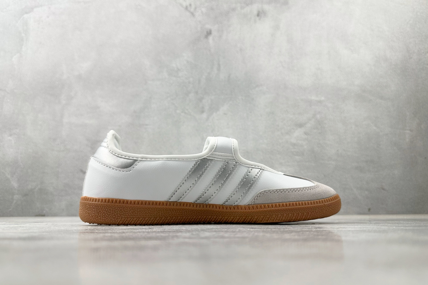 160 出口订单 adidas originals Samba Jane 白色 KJ3785