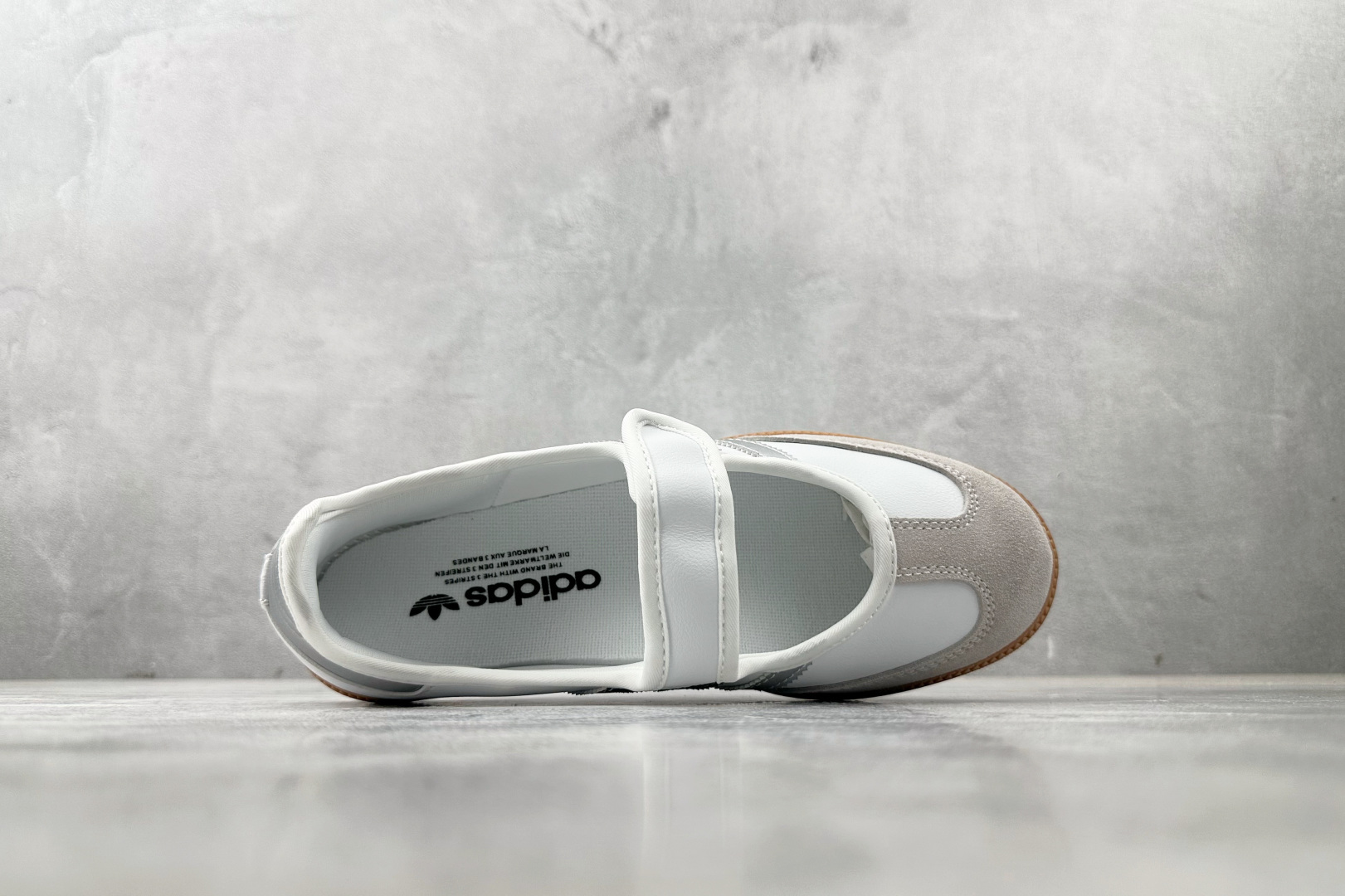 160 出口订单 adidas originals Samba Jane 白色 KJ3785