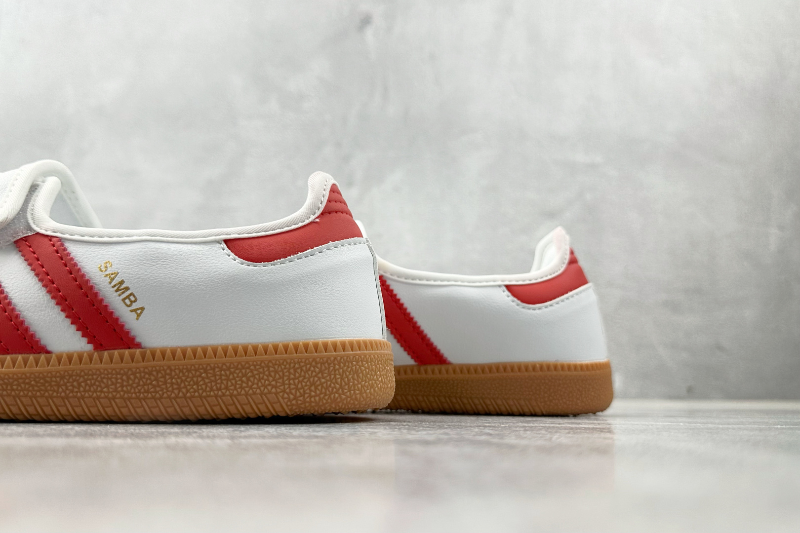 160 出口订单 adidas originals Samba Jane 白红 JR7435