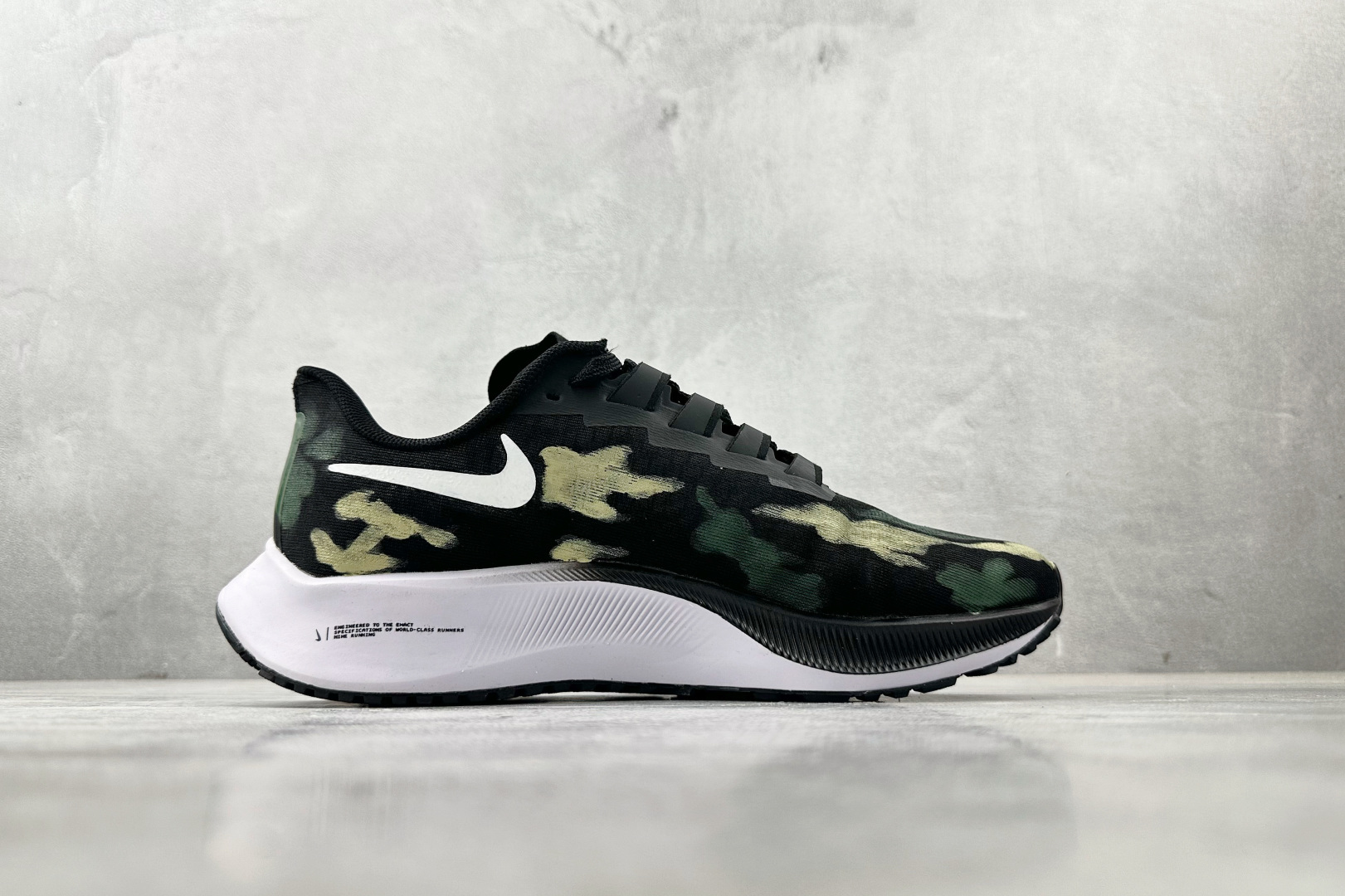 定制球鞋 Nike Pegasus 37 精锐之师 黑绿 BQ9647-220