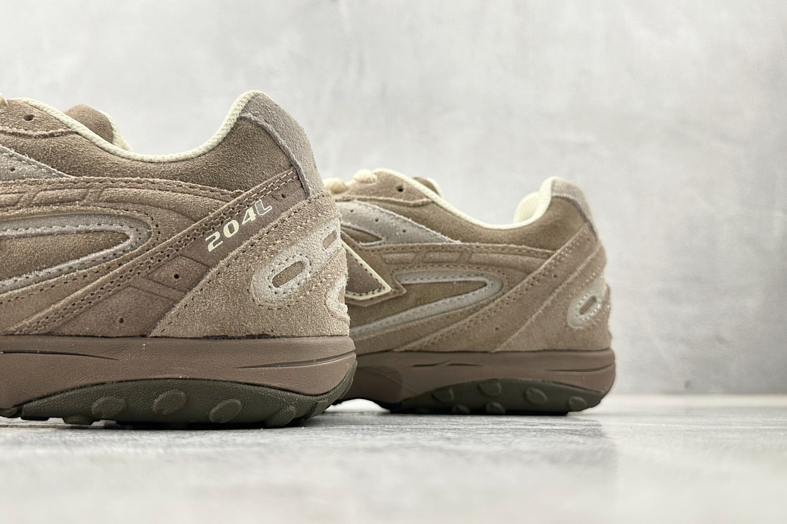 200 纯原出品 New Balance 204L 淡褐色 U204LMMA