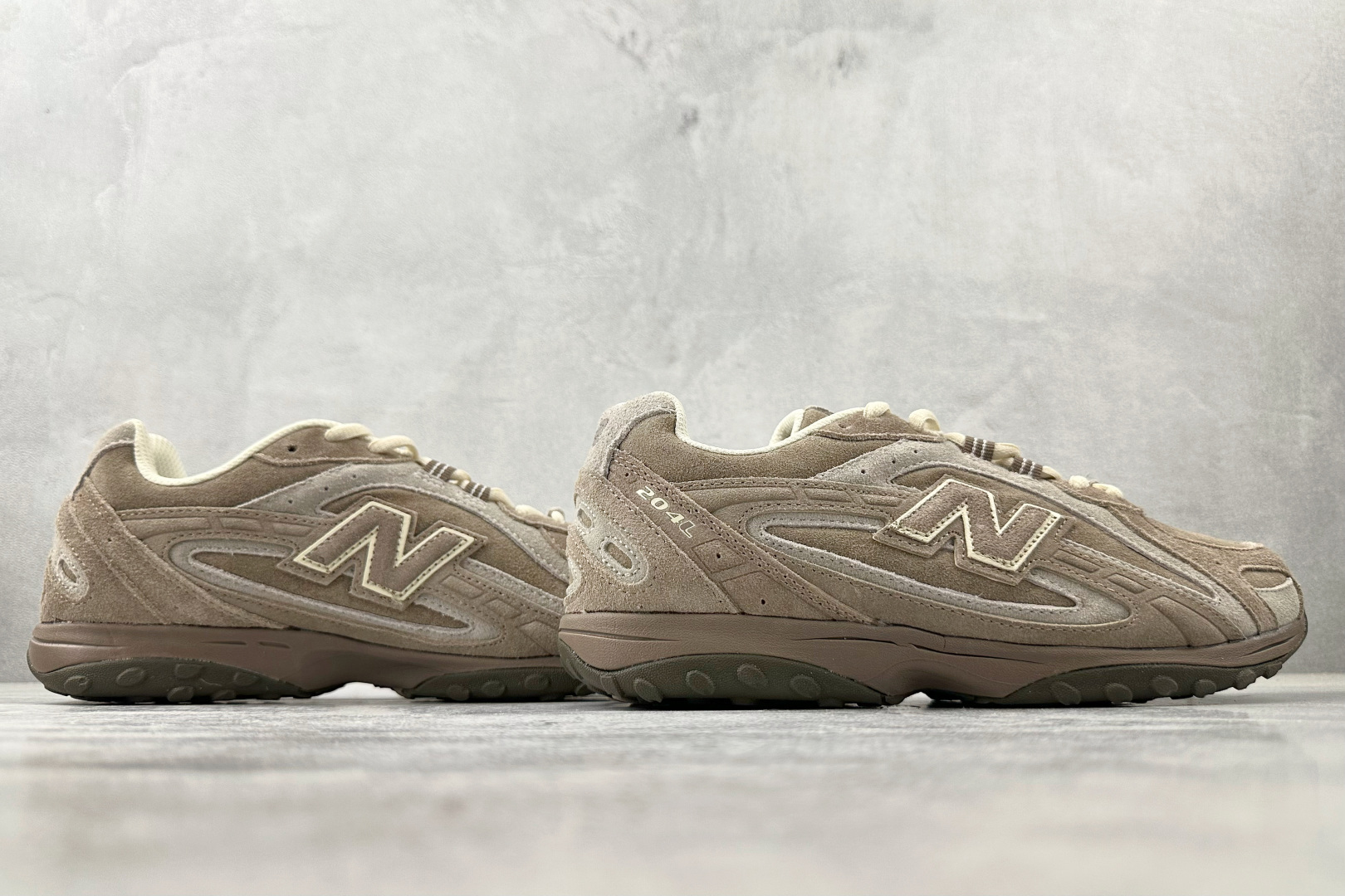 200 纯原出品 New Balance 204L 淡褐色 U204LMMA