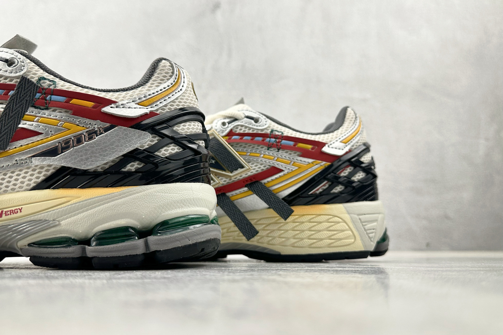 200 纯原出品 New Balance NB 1906A 灰银红 M1906ADE