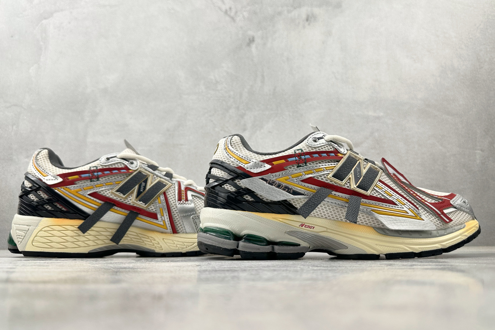 200 纯原出品 New Balance NB 1906A 灰银红 M1906ADE