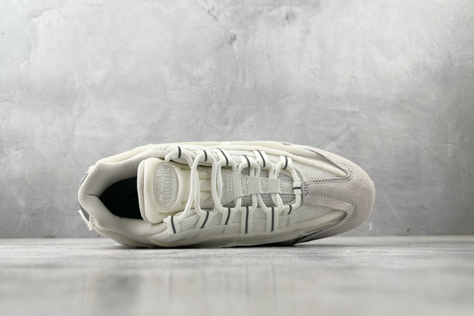 GX 本地顶级纯原 完美复刻 Nike Air Max 95 白色货号：CU8406-100尺码：36 