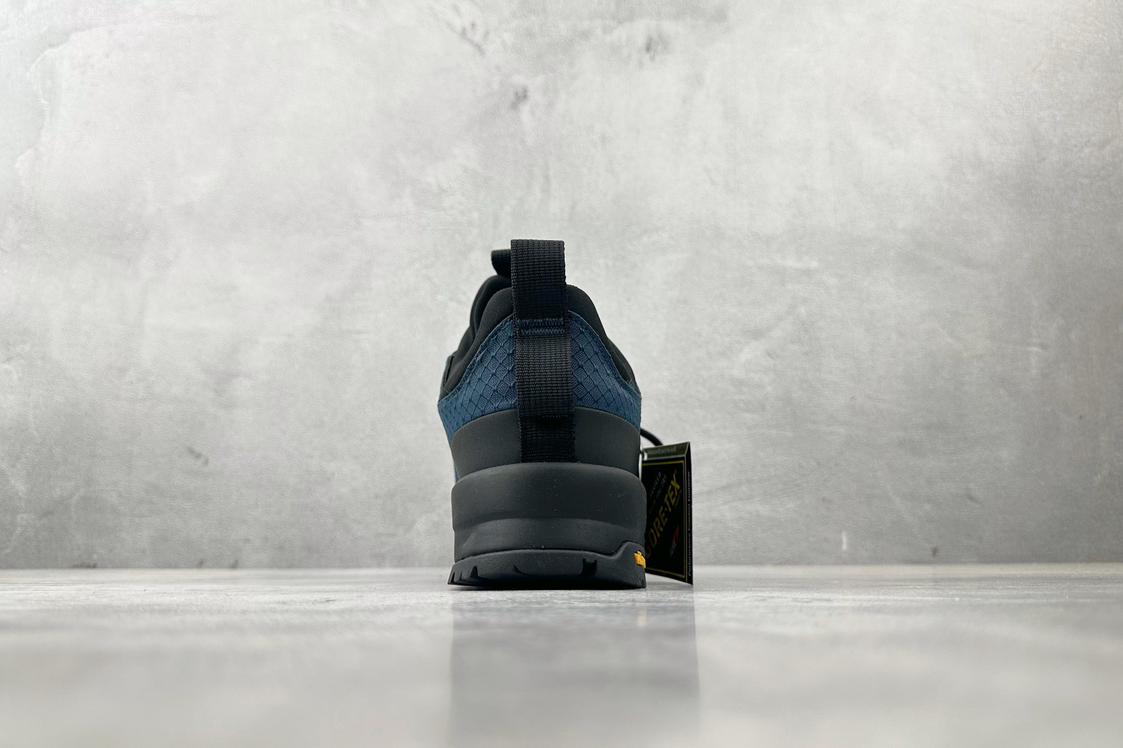 240 北面THE NORTH FACE GLENCLYFFE 蓝黑 NF0A817B-KOM 087