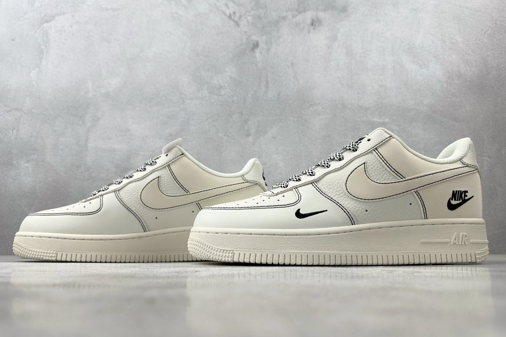 Nike Air Force 1 07 NIKE 联名 米白 CS5288-032