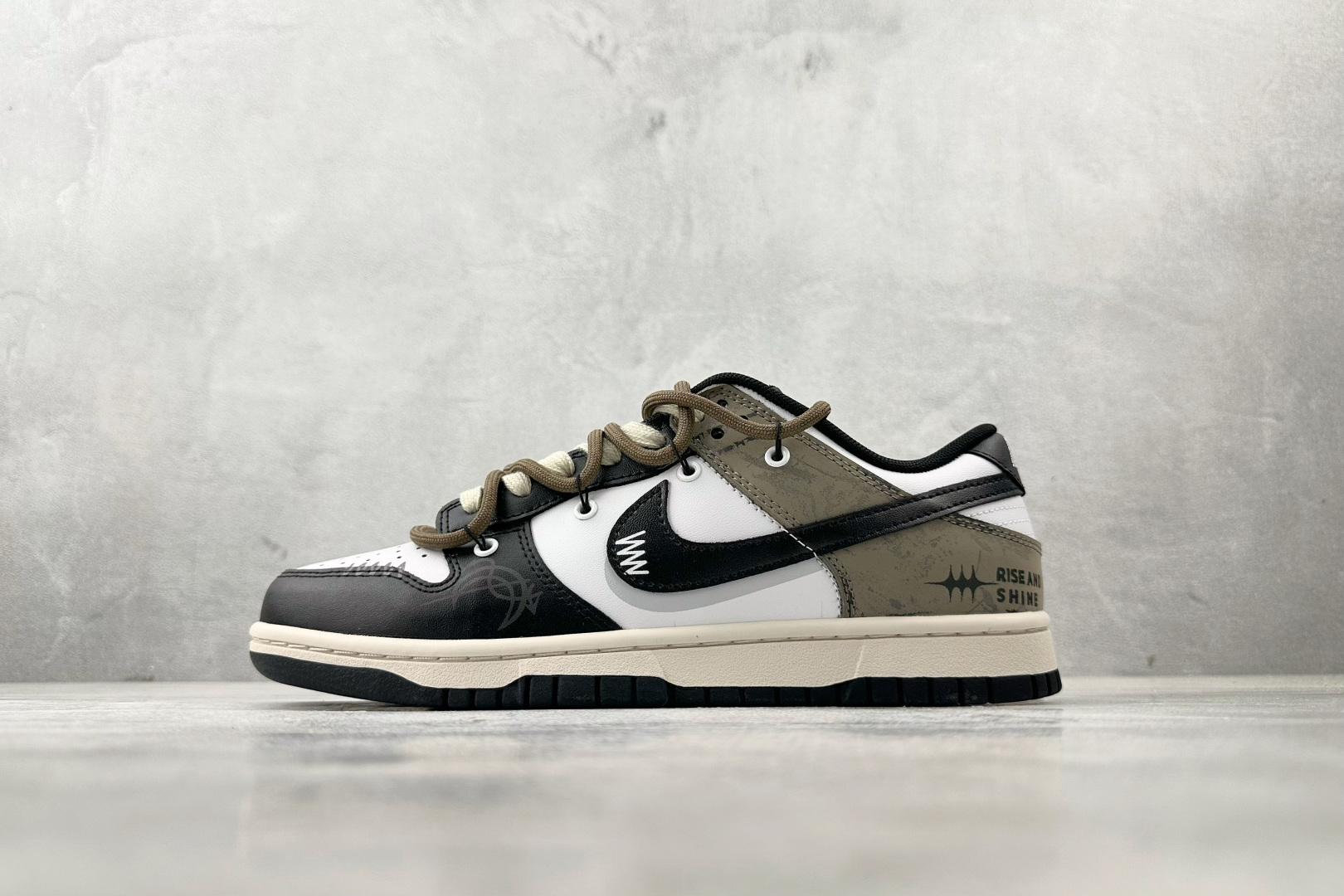 NO:346476,YC Local 【Customized Sneakers】Nike Dunk Black Brown Article No. DD1503-101 Size 40 40.5 41 42 42.5 43 44 44.5 45 46 Code 38,19860909YC 本地【定制球鞋】Nike Dunk 黑棕 货号DD1503-101 尺码40 40.5 41 42 42.5 43 44 44.5 45 46 编码38,,Men's shoes