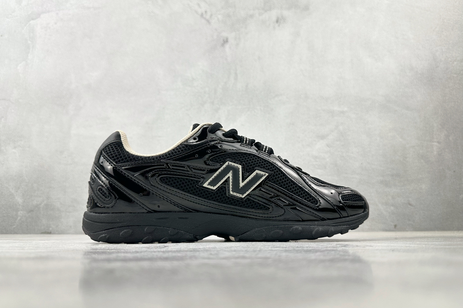 210 New Balance NB 204L 黑色 U204LMRA